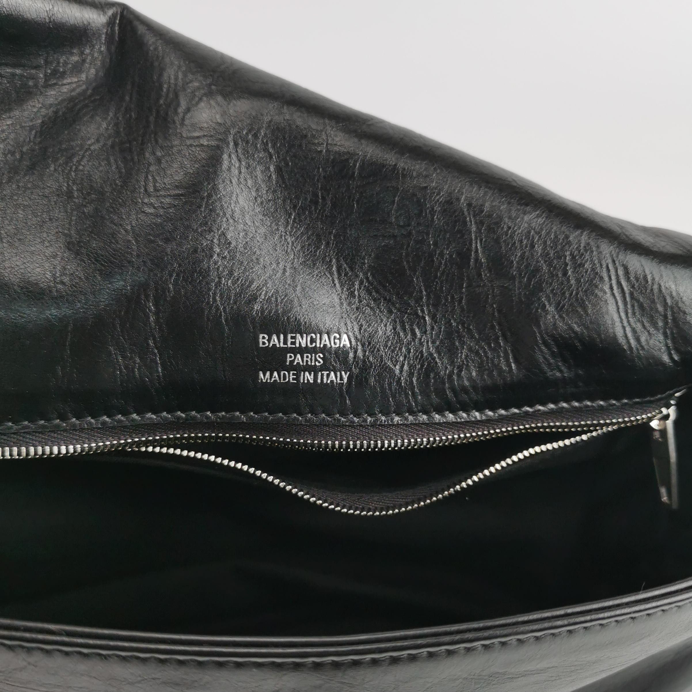 Balenciaga Balenciaga Women os Shoulder Bags Size ONE SIZE - 8 Thumbnail