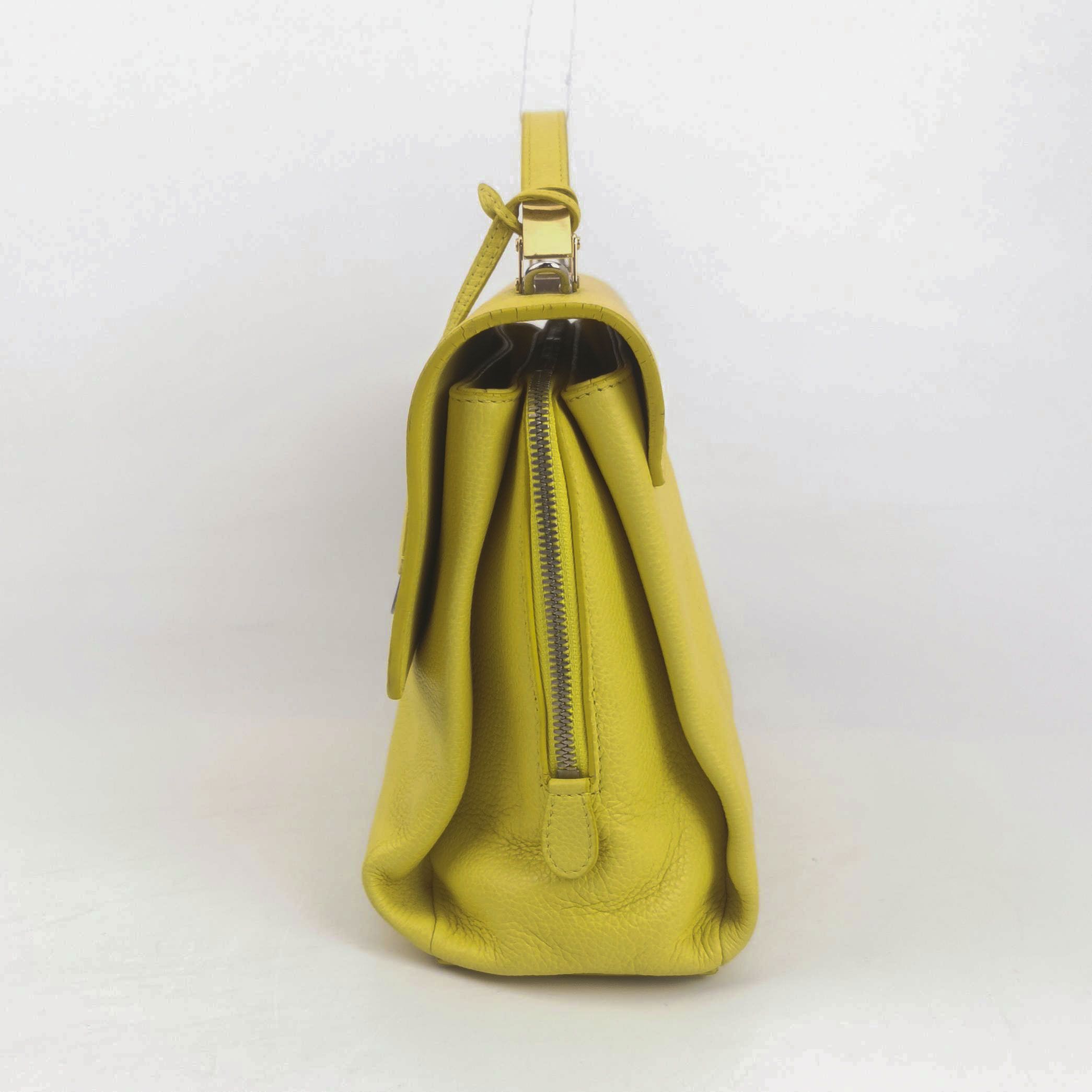 Balenciaga Balenciaga Women os Shoulder Bags Size ONE SIZE - 3 Thumbnail