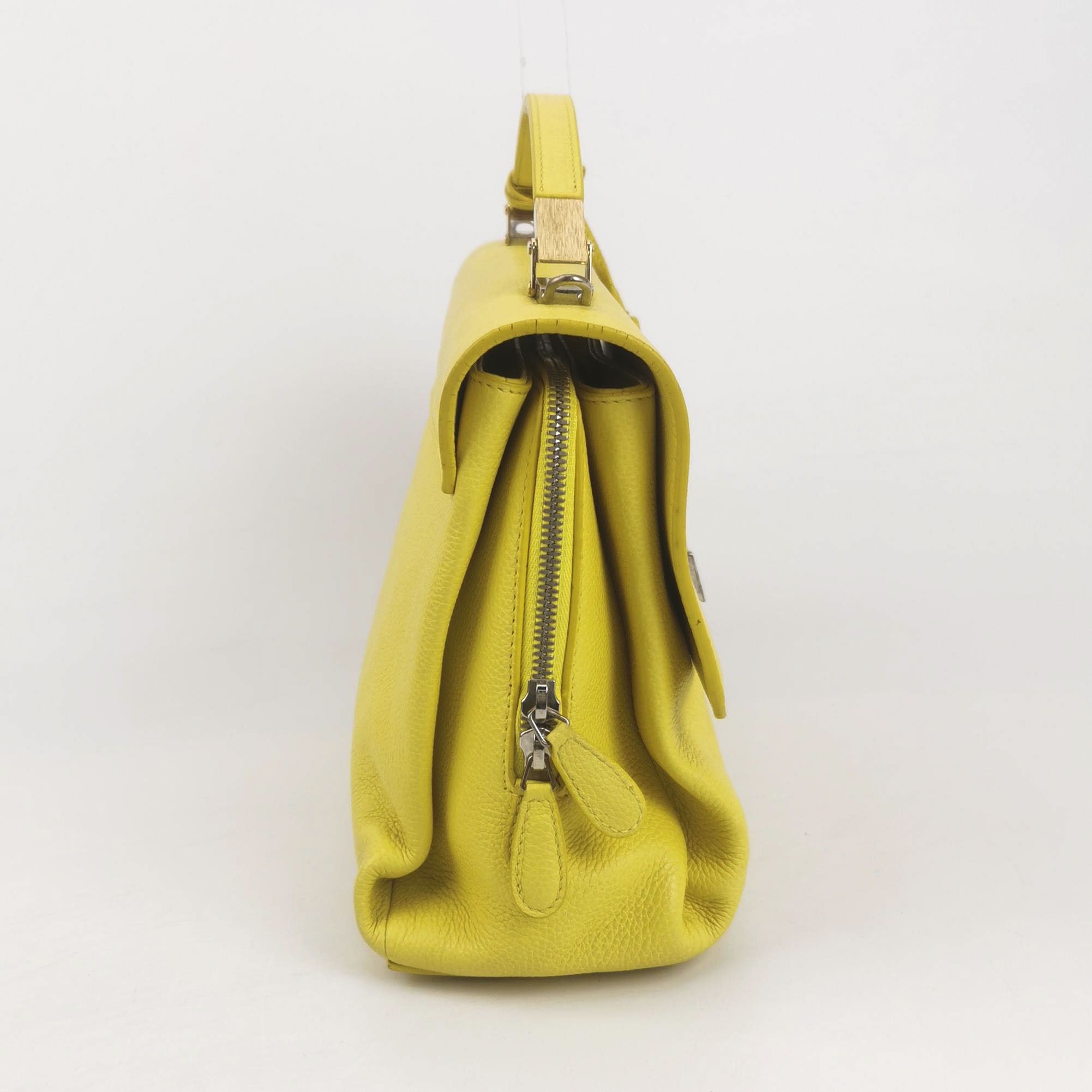 Balenciaga Balenciaga Women os Shoulder Bags Size ONE SIZE - 4 Thumbnail