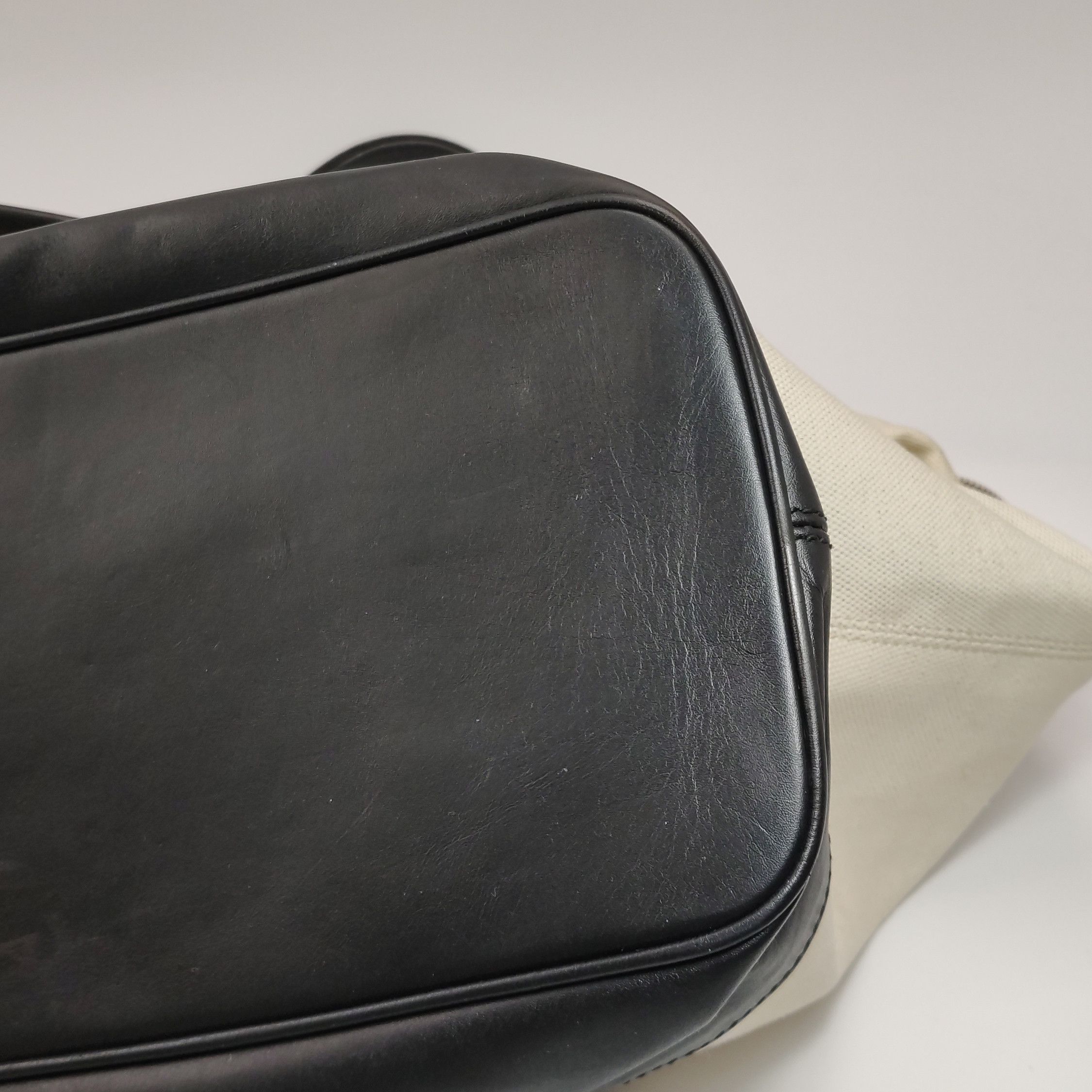 Balenciaga Balenciaga Women os Shoulder Bags Size ONE SIZE - 25 Thumbnail