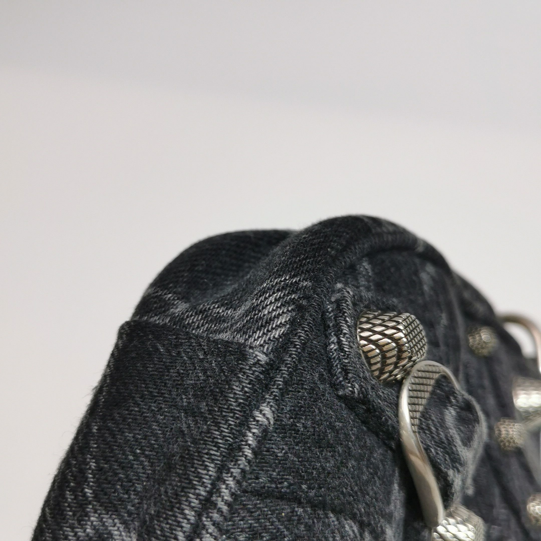 Balenciaga Balenciaga Women os Shoulder Bags Size ONE SIZE - 17 Thumbnail