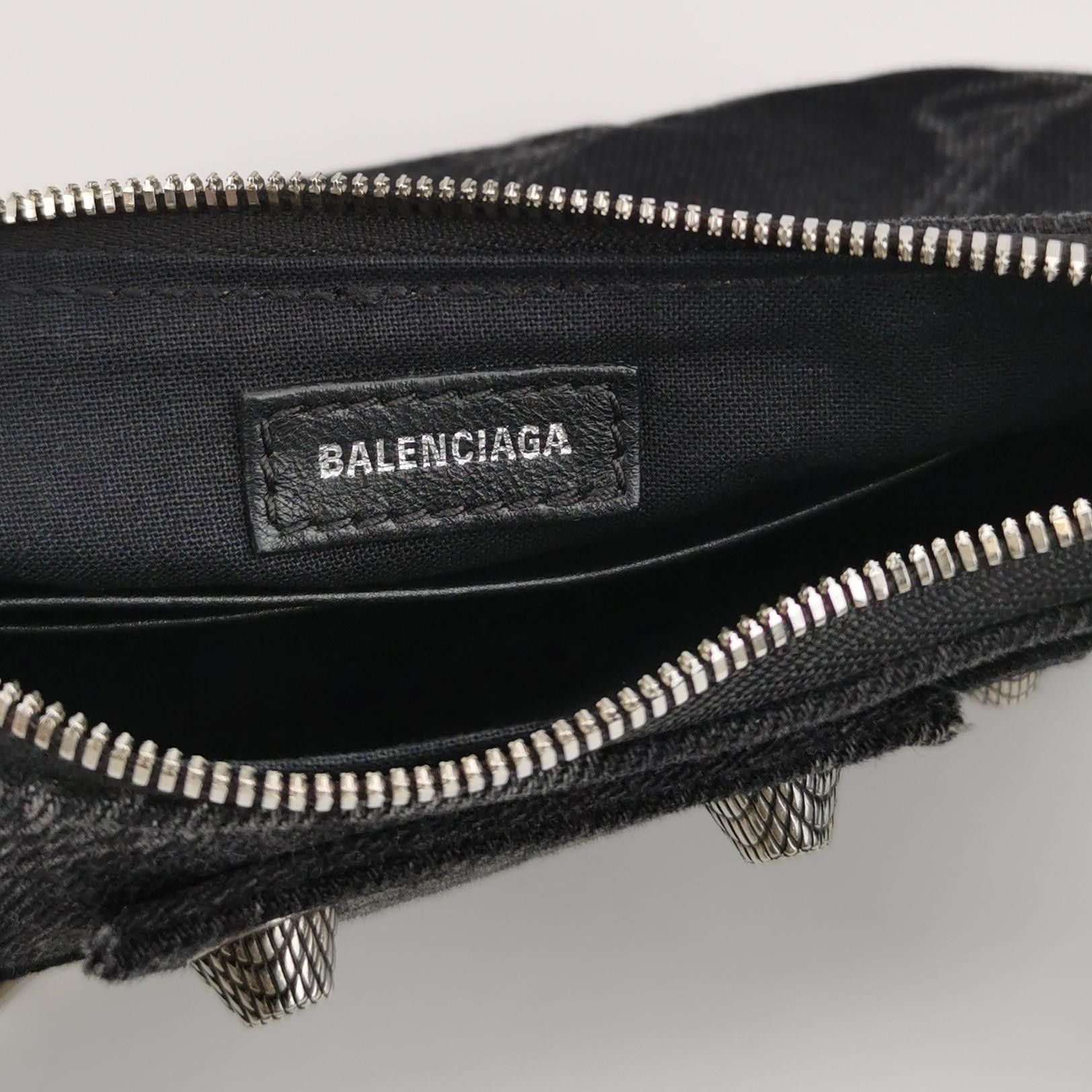 Balenciaga Balenciaga Women os Shoulder Bags Size ONE SIZE - 8 Thumbnail