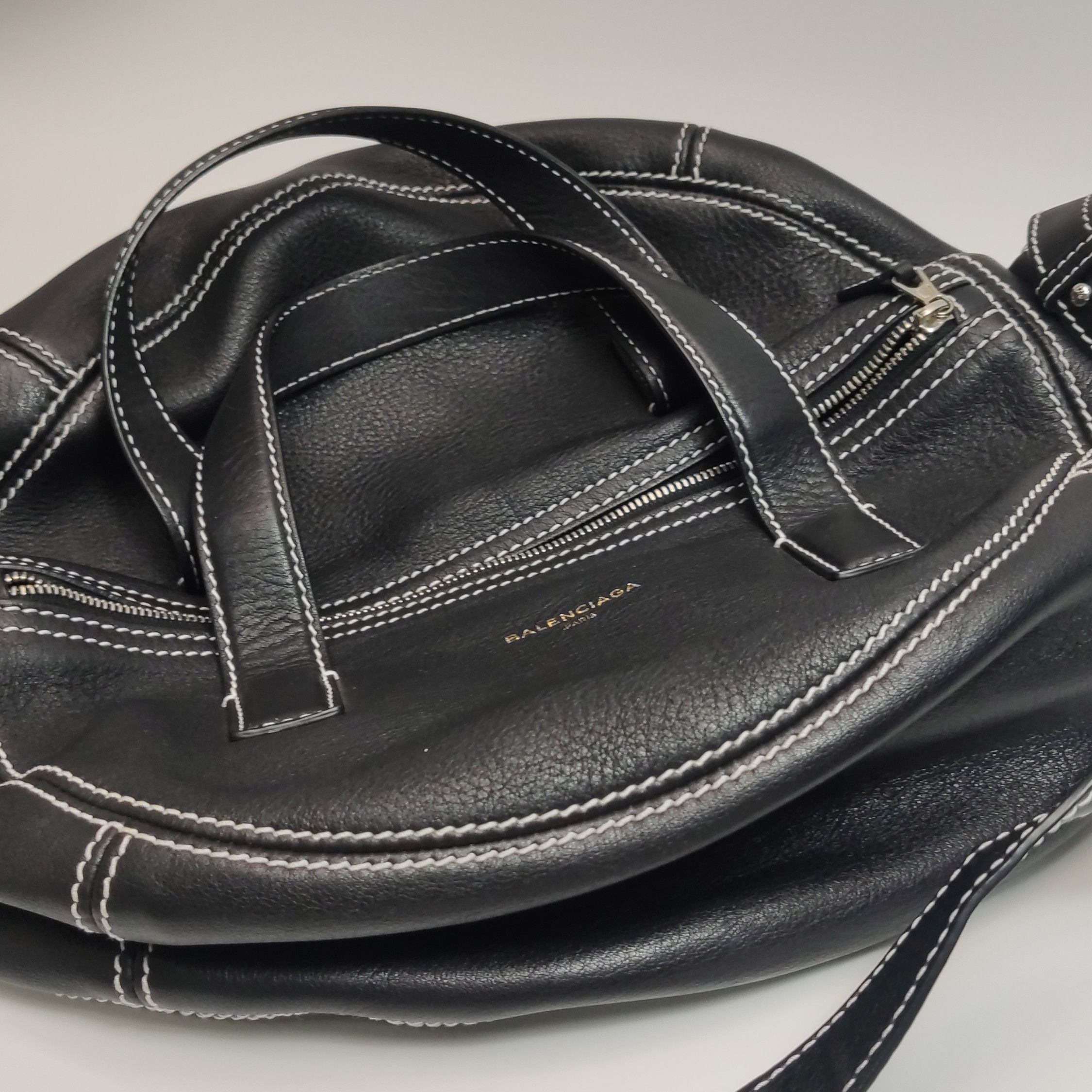 Balenciaga Balenciaga Women os Crossbody Bags Size ONE SIZE - 18 Thumbnail