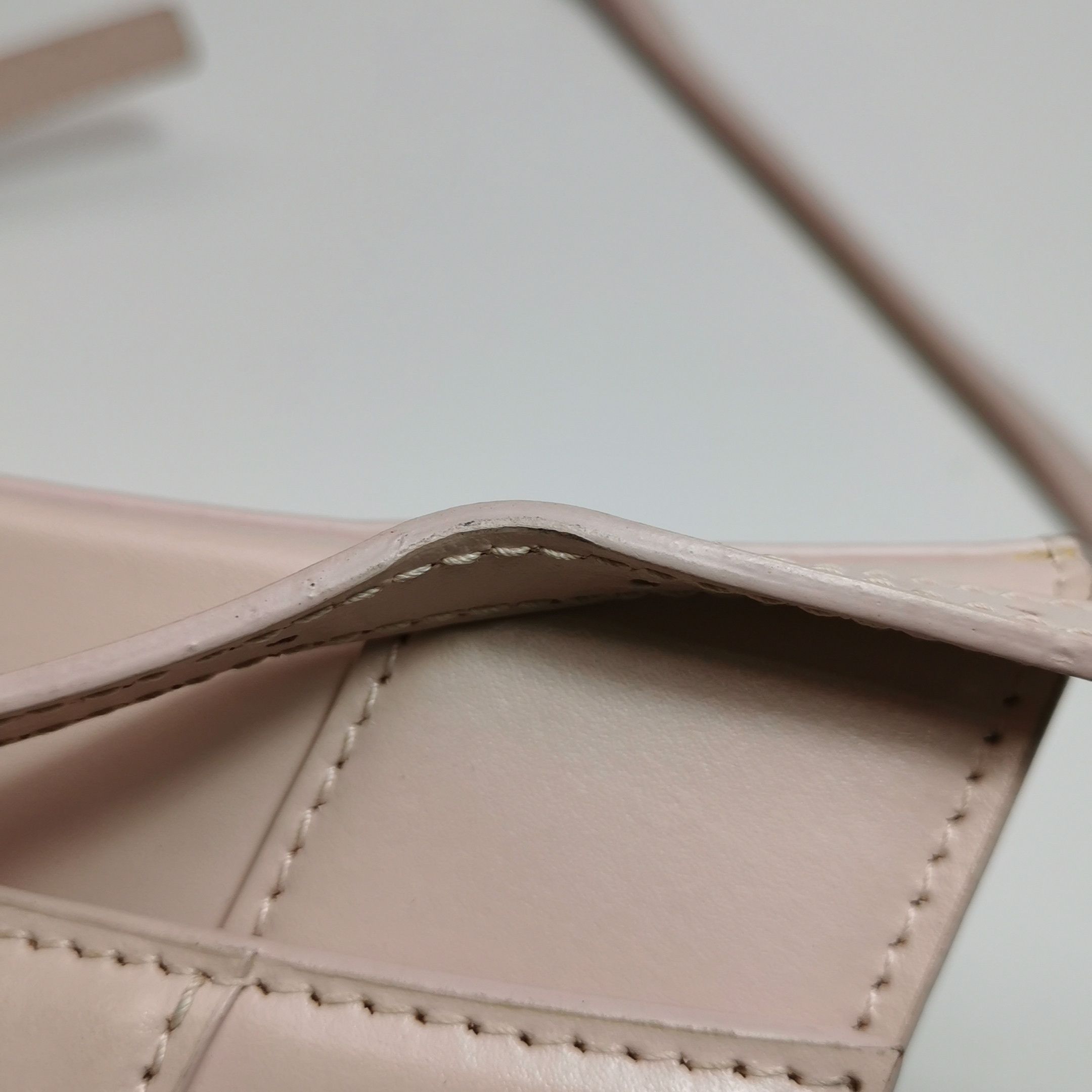 Balenciaga Balenciaga Women os Shoulder Bags Size ONE SIZE - 21 Thumbnail