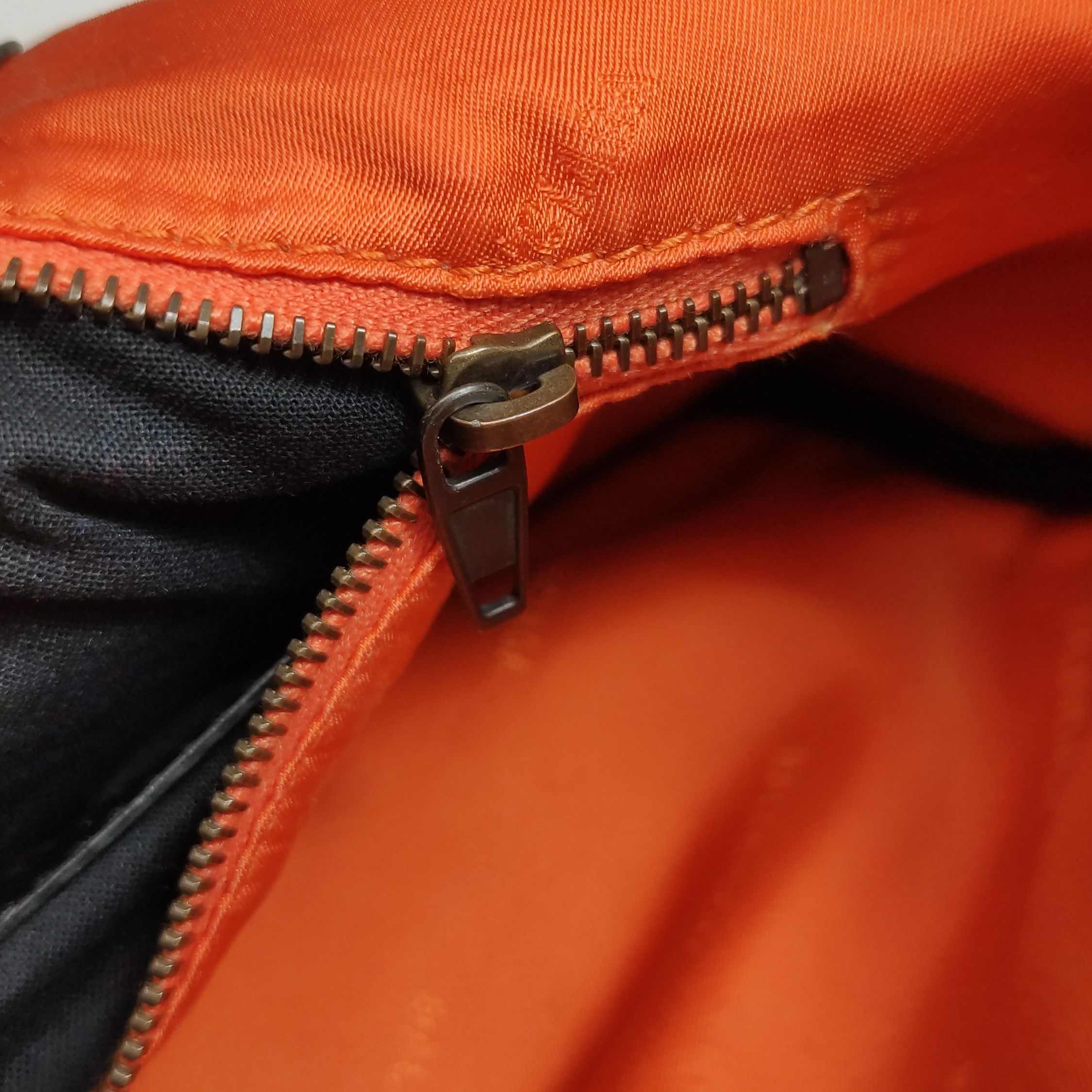 Balenciaga Balenciaga Women os Shoulder Bags Size ONE SIZE - 14 Thumbnail