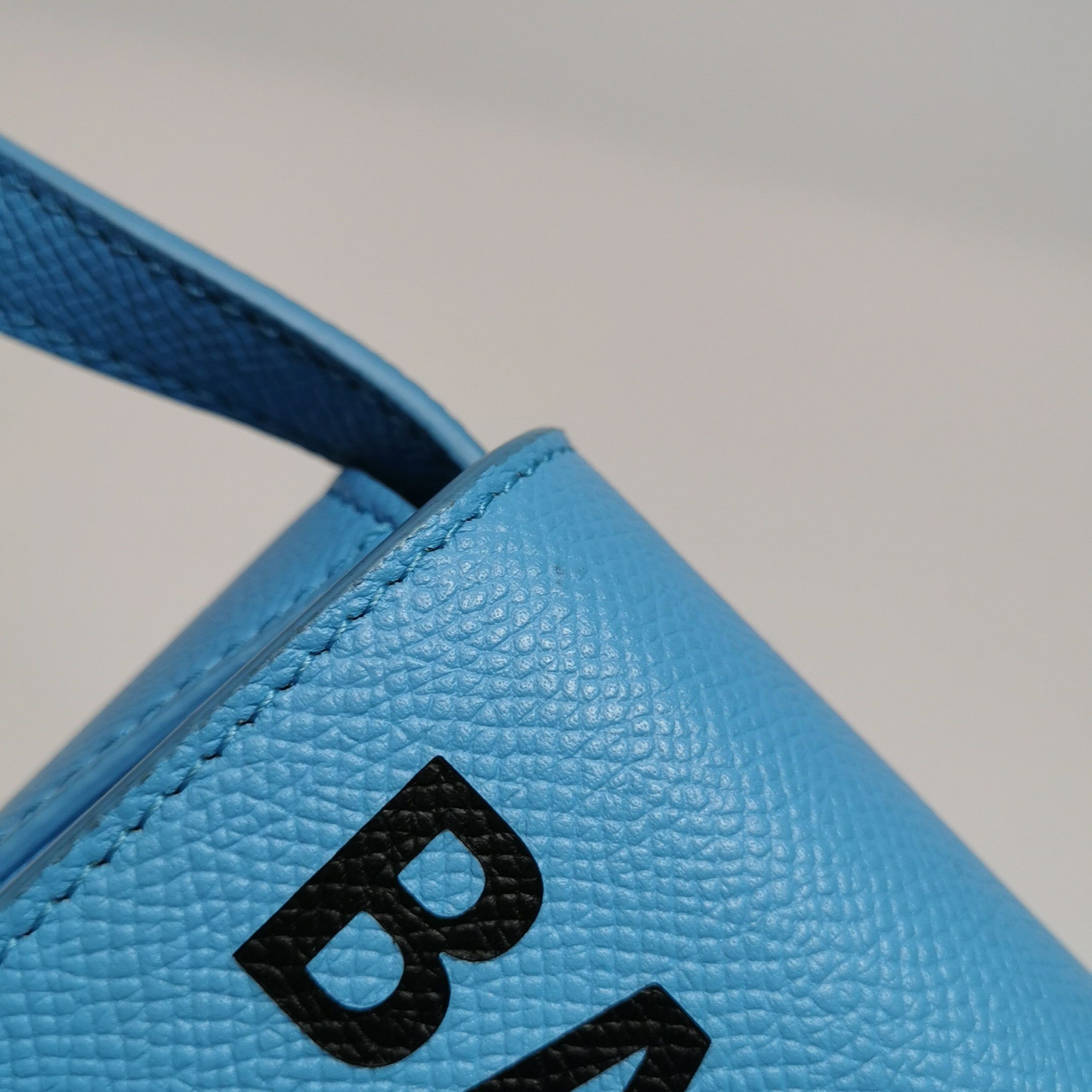 Balenciaga Balenciaga Women os Crossbody Bags Size ONE SIZE - 17 Thumbnail