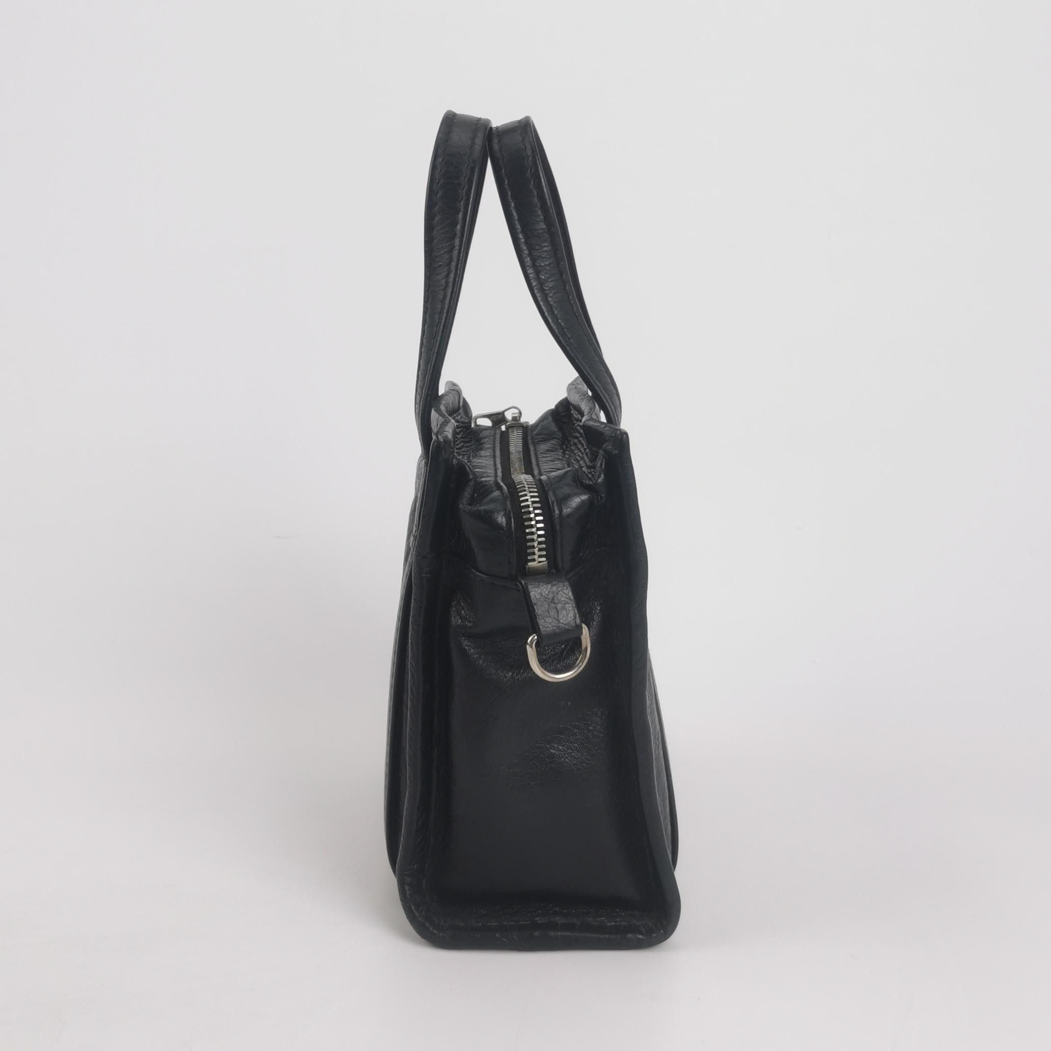Balenciaga Balenciaga Women os Shoulder Bags Size ONE SIZE - 3 Thumbnail