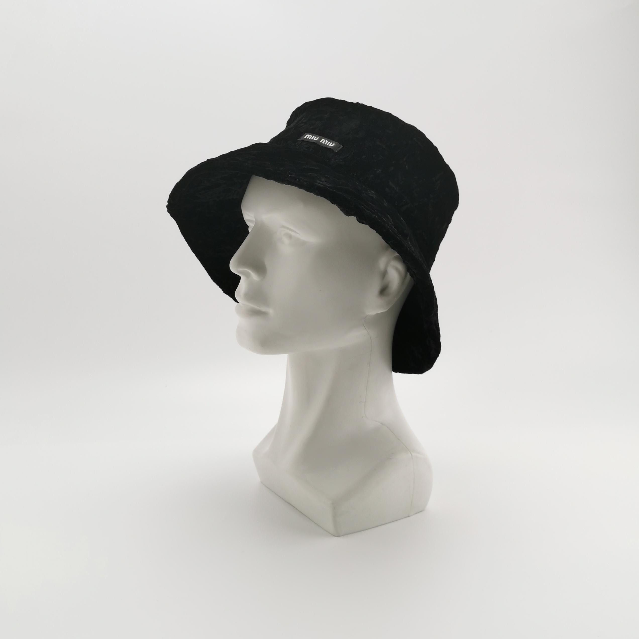 Miu Miu Miu Miu Velvet Bucket Hat Size M Size ONE SIZE - 2 Thumbnail