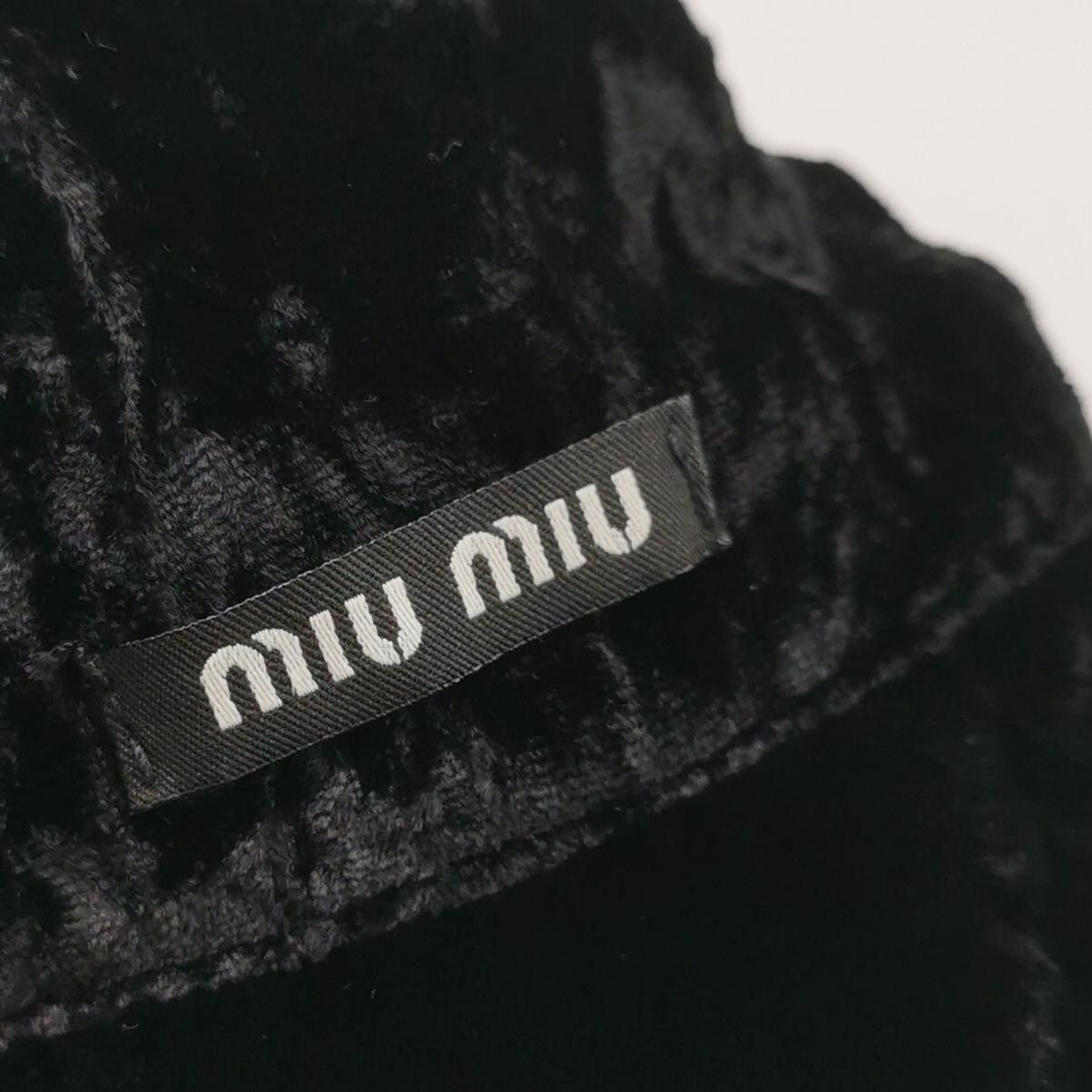 Miu Miu Miu Miu Velvet Bucket Hat Size M Size ONE SIZE - 4 Thumbnail