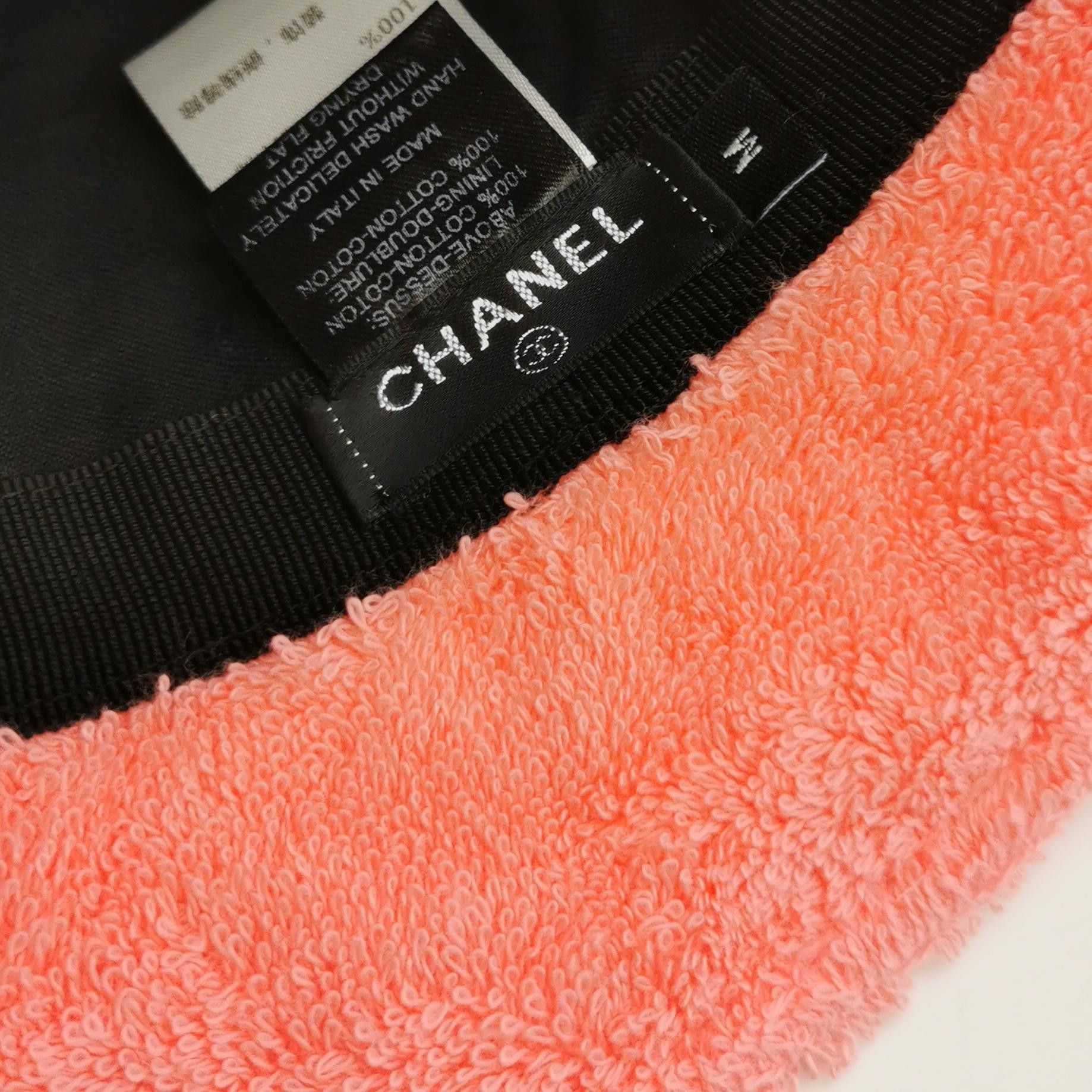 Chanel Chanel Coco Beach Terry Bucket Hat Size M Size ONE SIZE - 5 Thumbnail