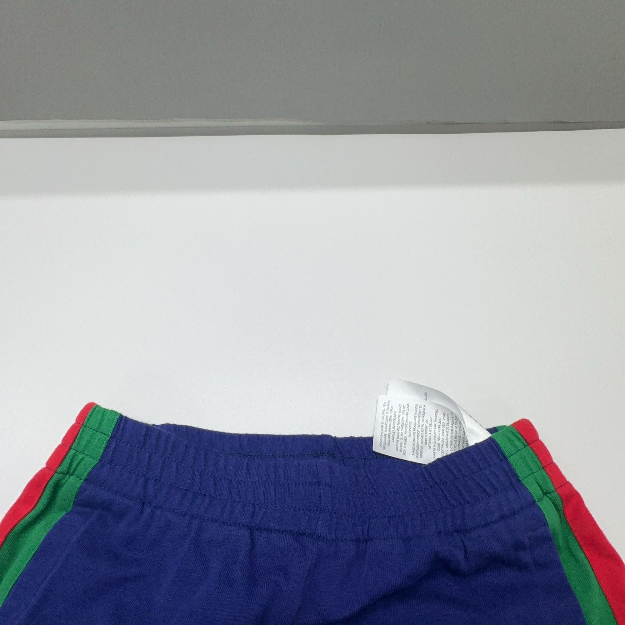 Gucci Gucci Side Stripe Shorts Size 8 Size US 32 / EU 48 - 6 Thumbnail