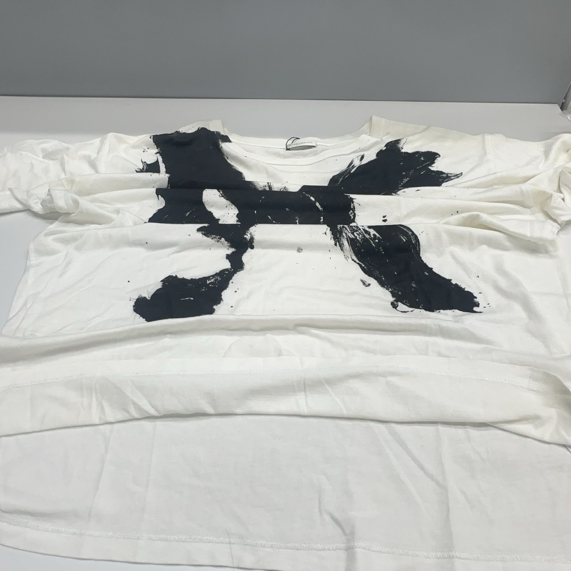 Saint Laurent Paris Saint Laurent Splatter Graphic T-Shirt XXL Size US XXL / EU 58 / 5 - 8 Thumbnail