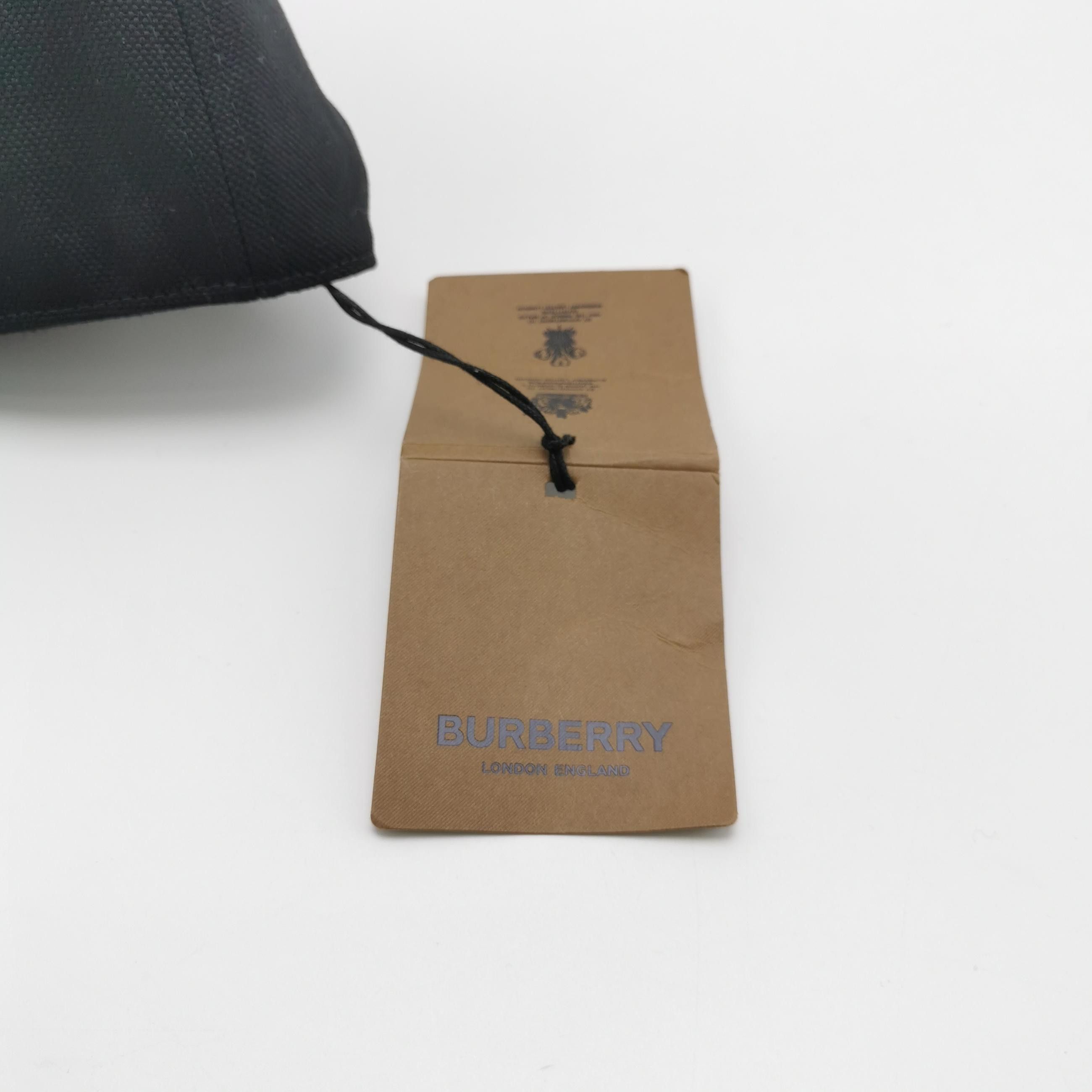 Burberry Burberry Heart Logo Baseball Cap Size ONE SIZE - 9 Thumbnail