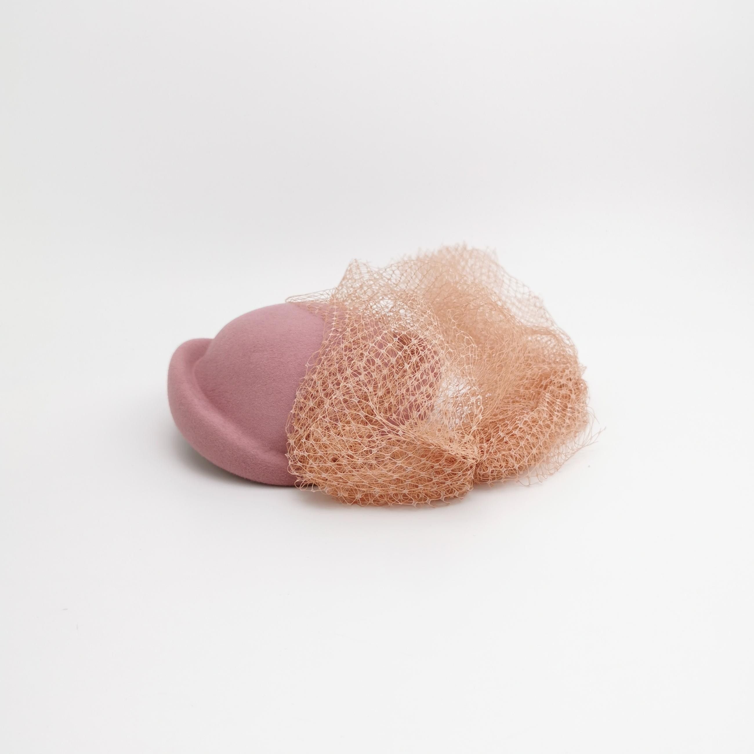 Gucci Gucci Pink Felt Netting Veil Hat Size 56 Size ONE SIZE - 3 Thumbnail