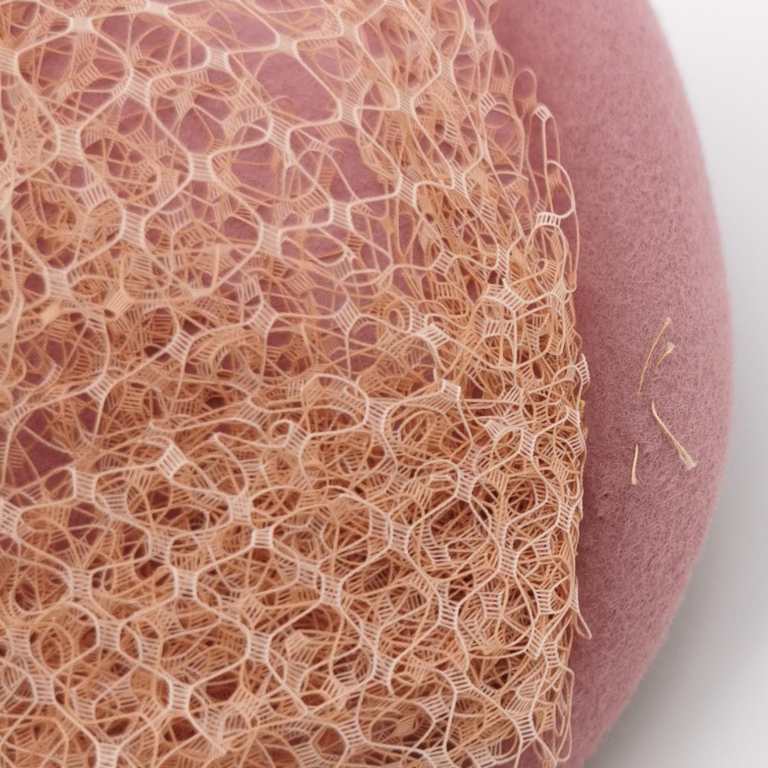 Gucci Gucci Pink Felt Netting Veil Hat Size 56 Size ONE SIZE - 6 Thumbnail