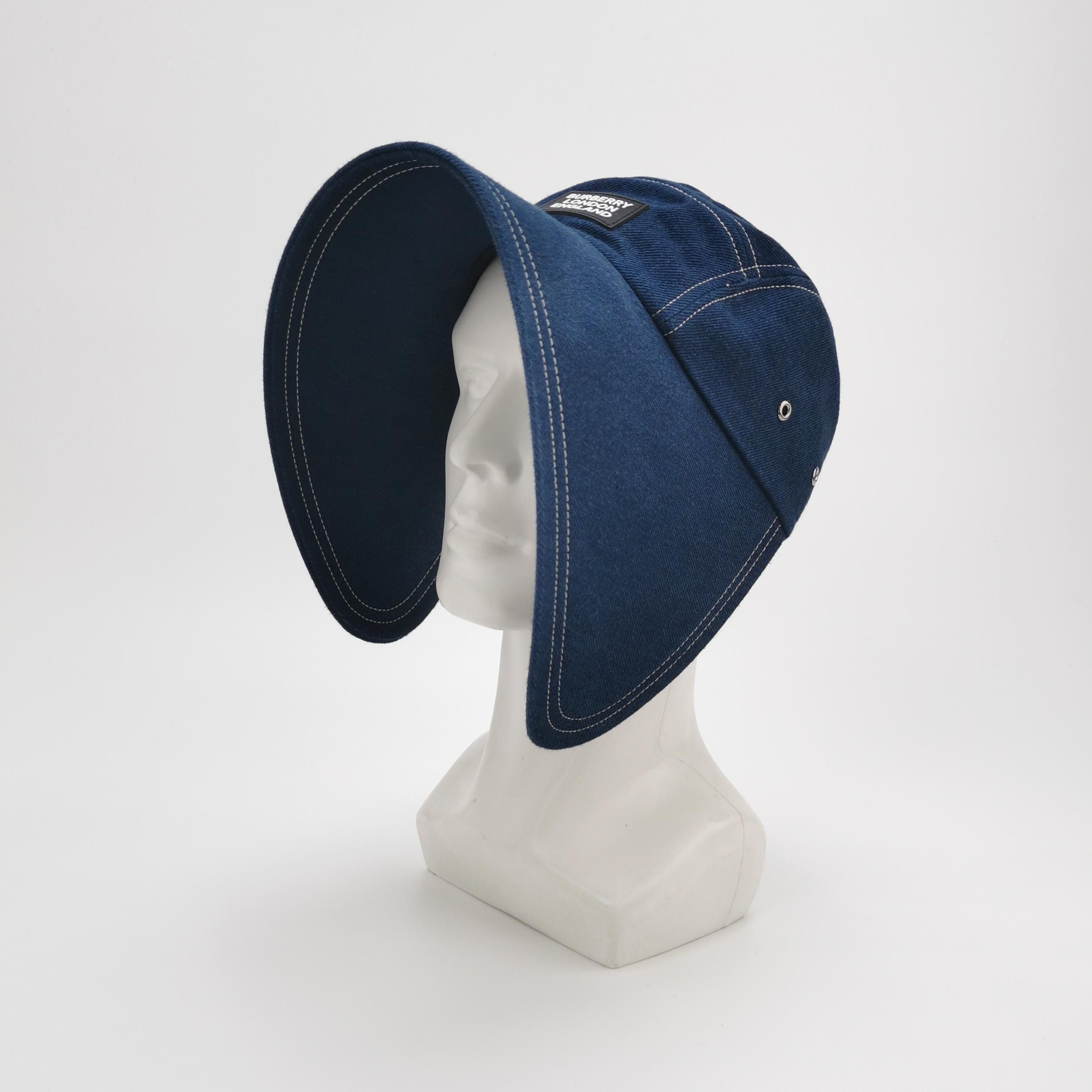 Burberry Burberry Denim Bonnet Hat Size M Size ONE SIZE - 2 Thumbnail