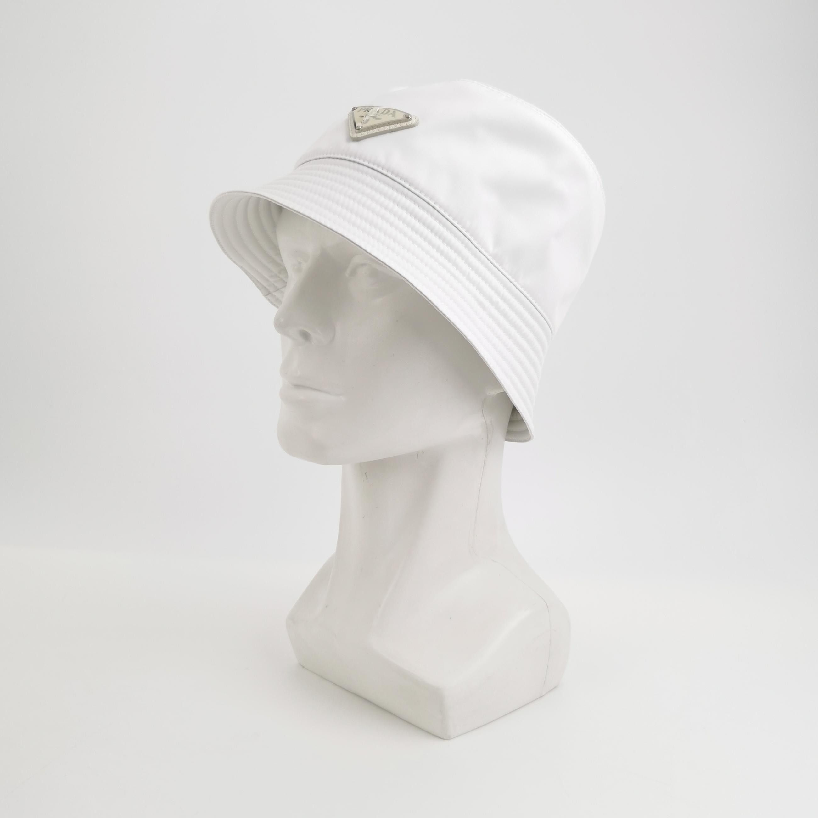 Prada Prada Triangle Logo Bucket Hat Size S Size ONE SIZE - 2 Thumbnail