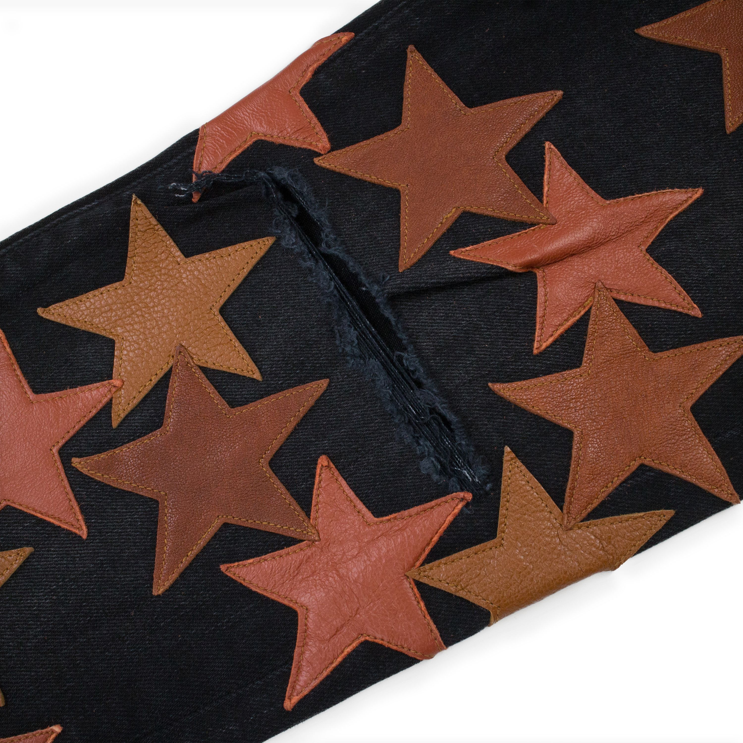 Amiri Amiri STAR APPLIQUE CHEMIST AGED BLACK JEANS Size 34 Size US 34 / EU 50 - 4 Thumbnail