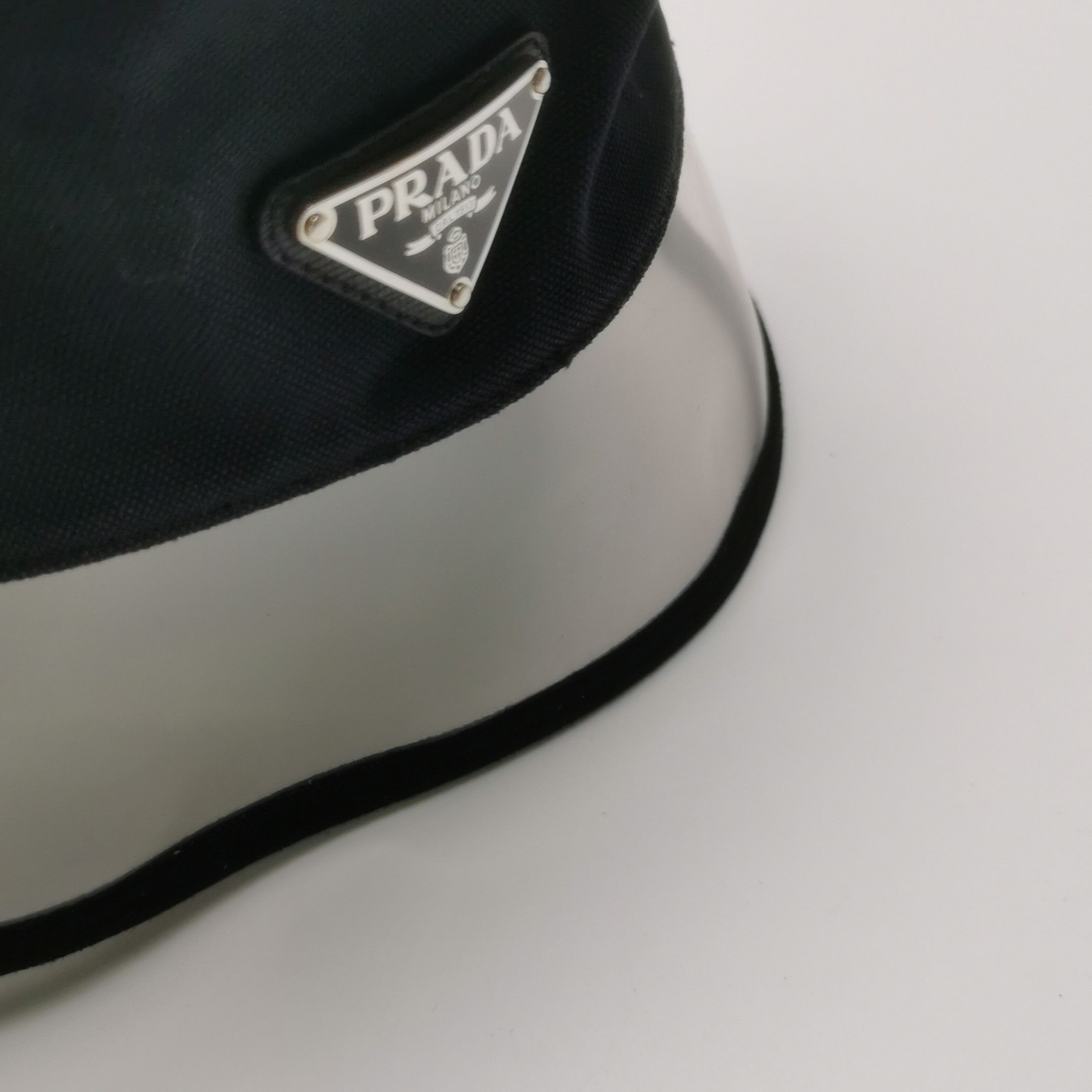 Prada Prada Logo Triangle Bucket Hat Size M Size ONE SIZE - 5 Thumbnail
