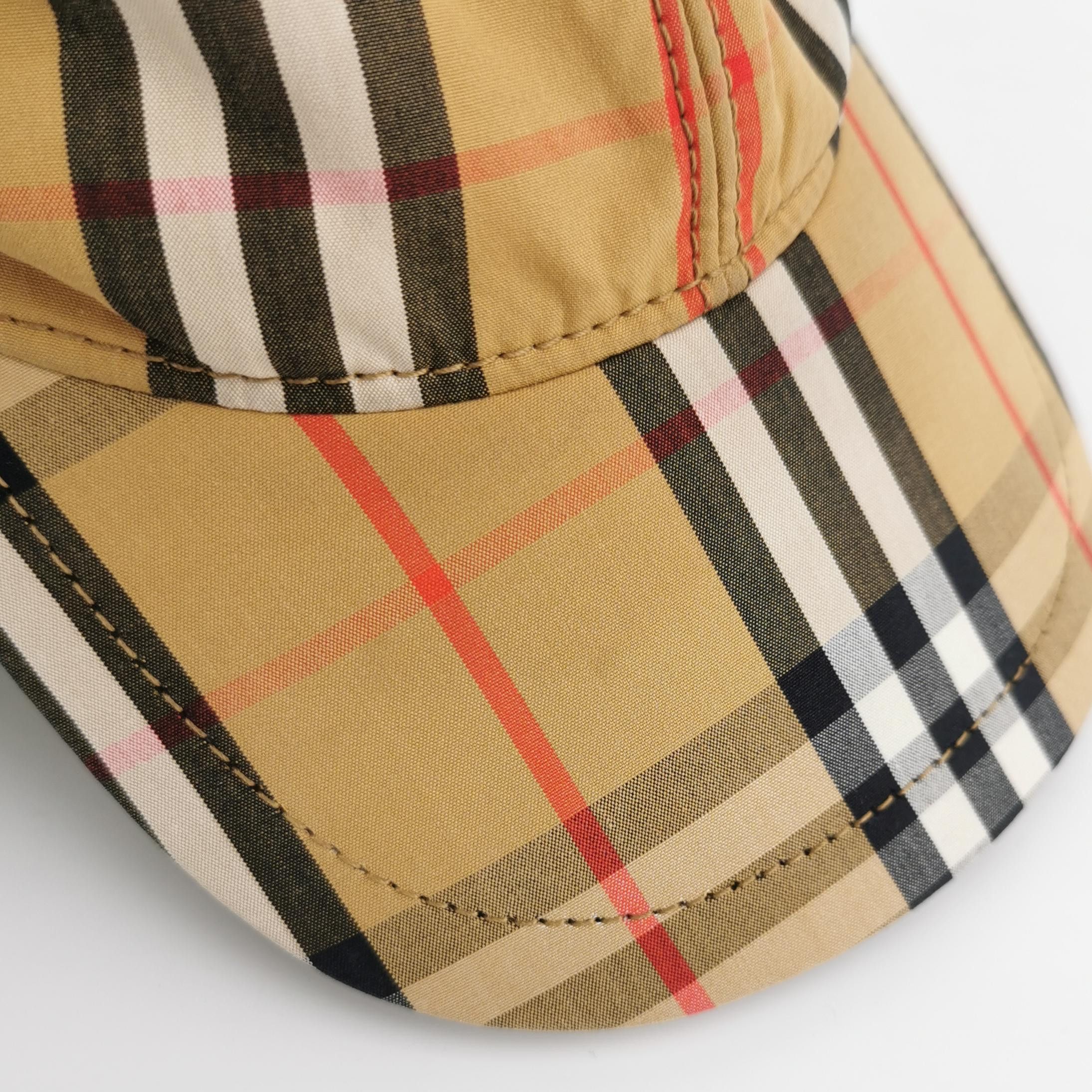 Burberry Burberry Check Baseball Cap Size S Size ONE SIZE - 6 Thumbnail