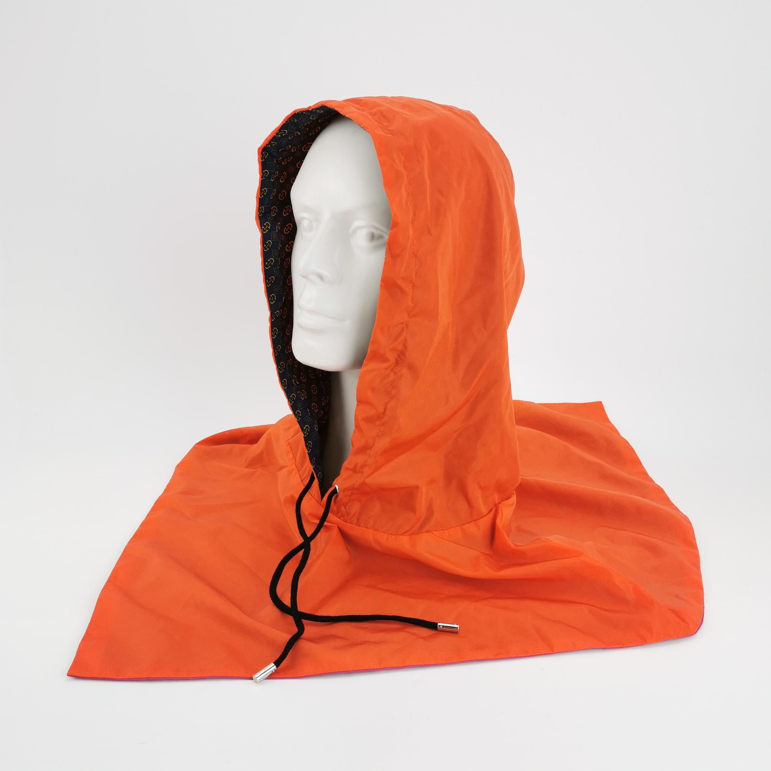 Gucci Gucci Geometric Print Drawstring Hood Size ONE SIZE - 2 Thumbnail