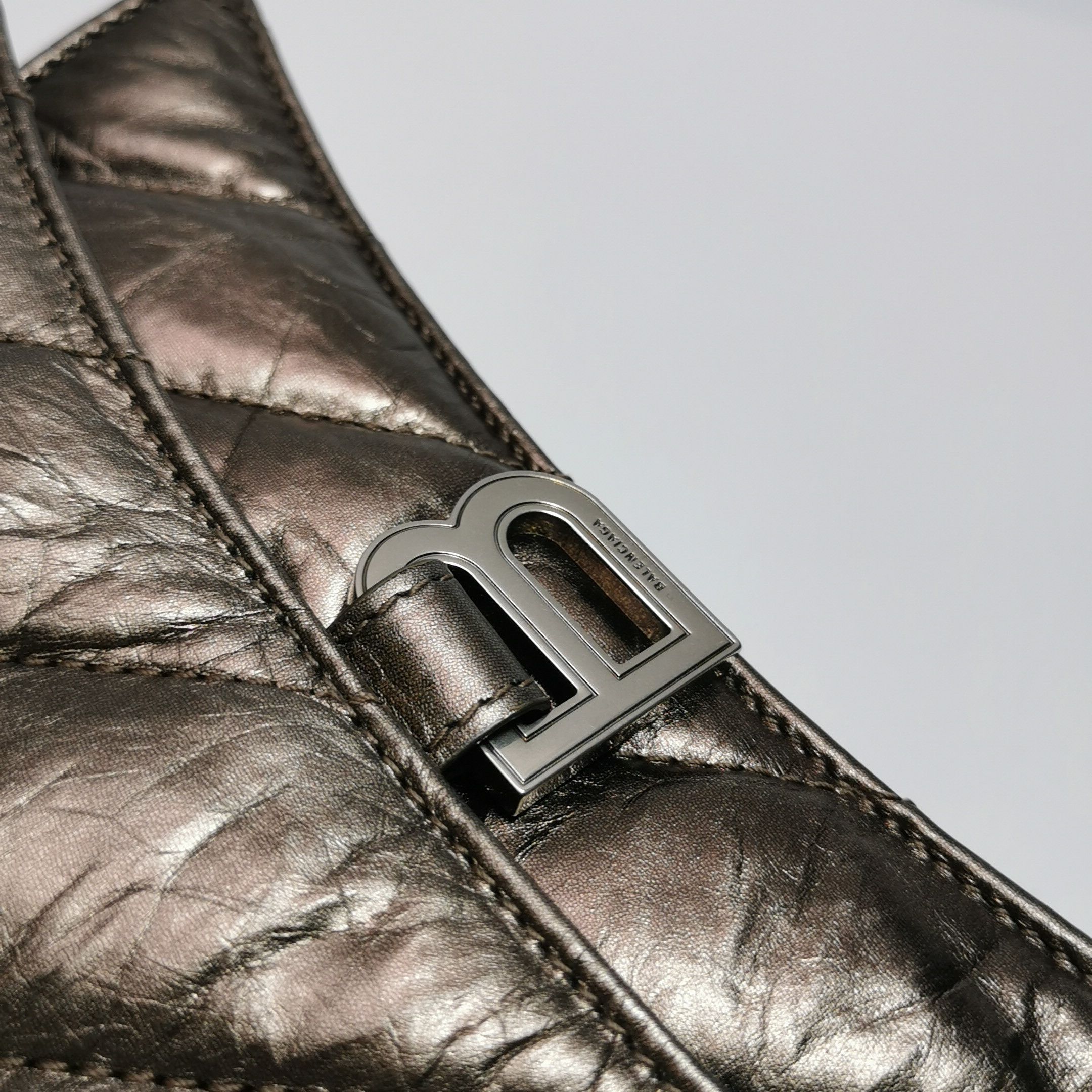 Balenciaga Balenciaga Women os Shoulder Bags Size ONE SIZE - 13 Thumbnail