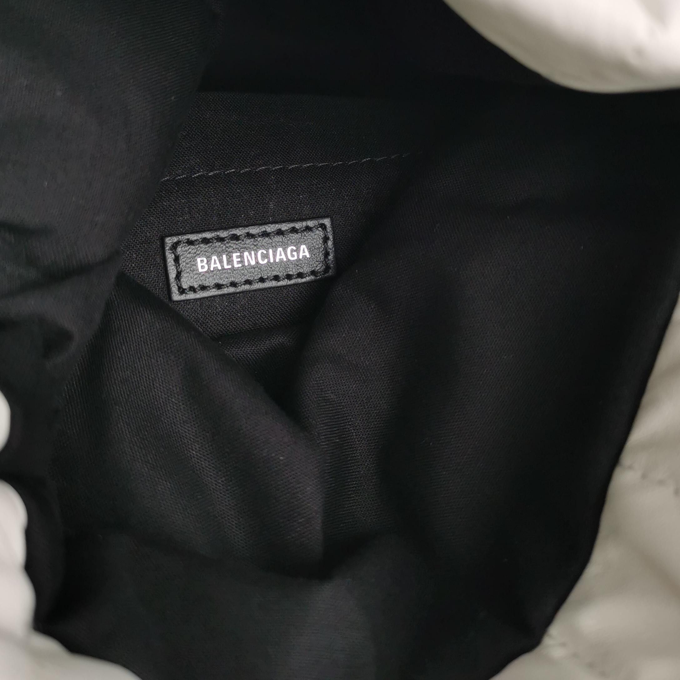 Balenciaga Balenciaga Women os Shoulder Bags Size ONE SIZE - 8 Thumbnail