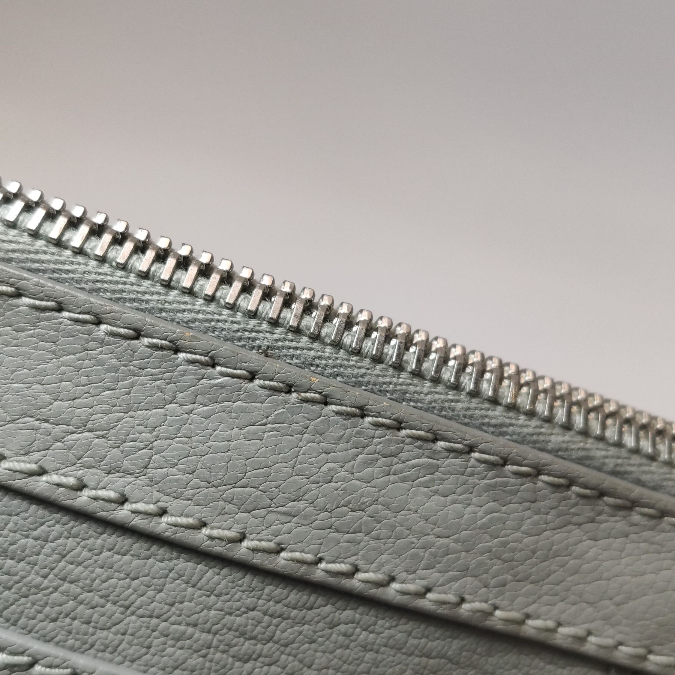 Balenciaga Balenciaga Women os Clutches Size ONE SIZE - 13 Thumbnail