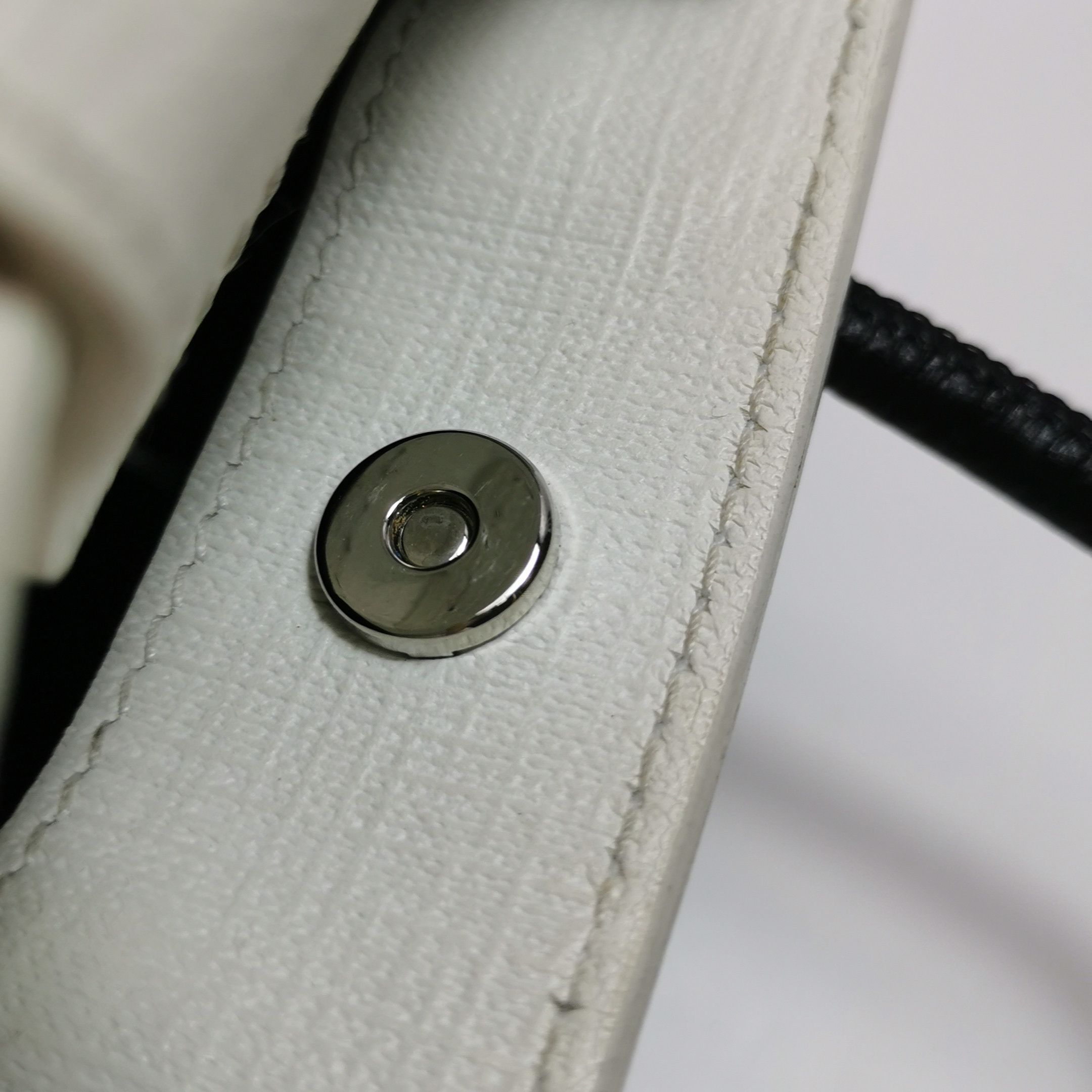 Balenciaga Balenciaga Women os Shoulder Bags Size ONE SIZE - 11 Thumbnail