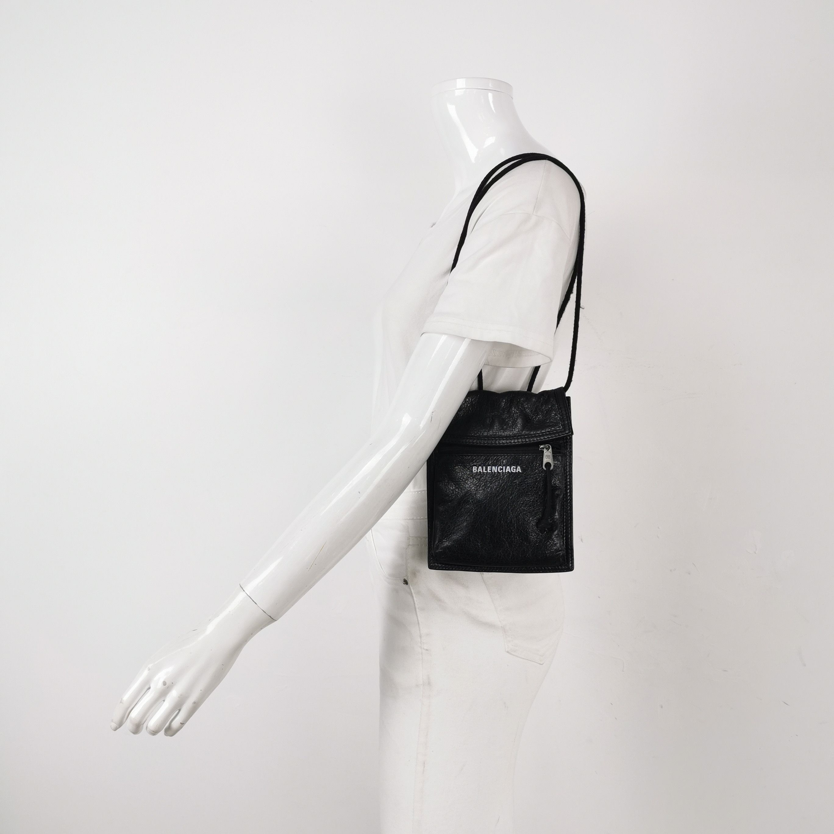 Balenciaga Balenciaga Women os Shoulder Bags Size ONE SIZE - 2 Thumbnail