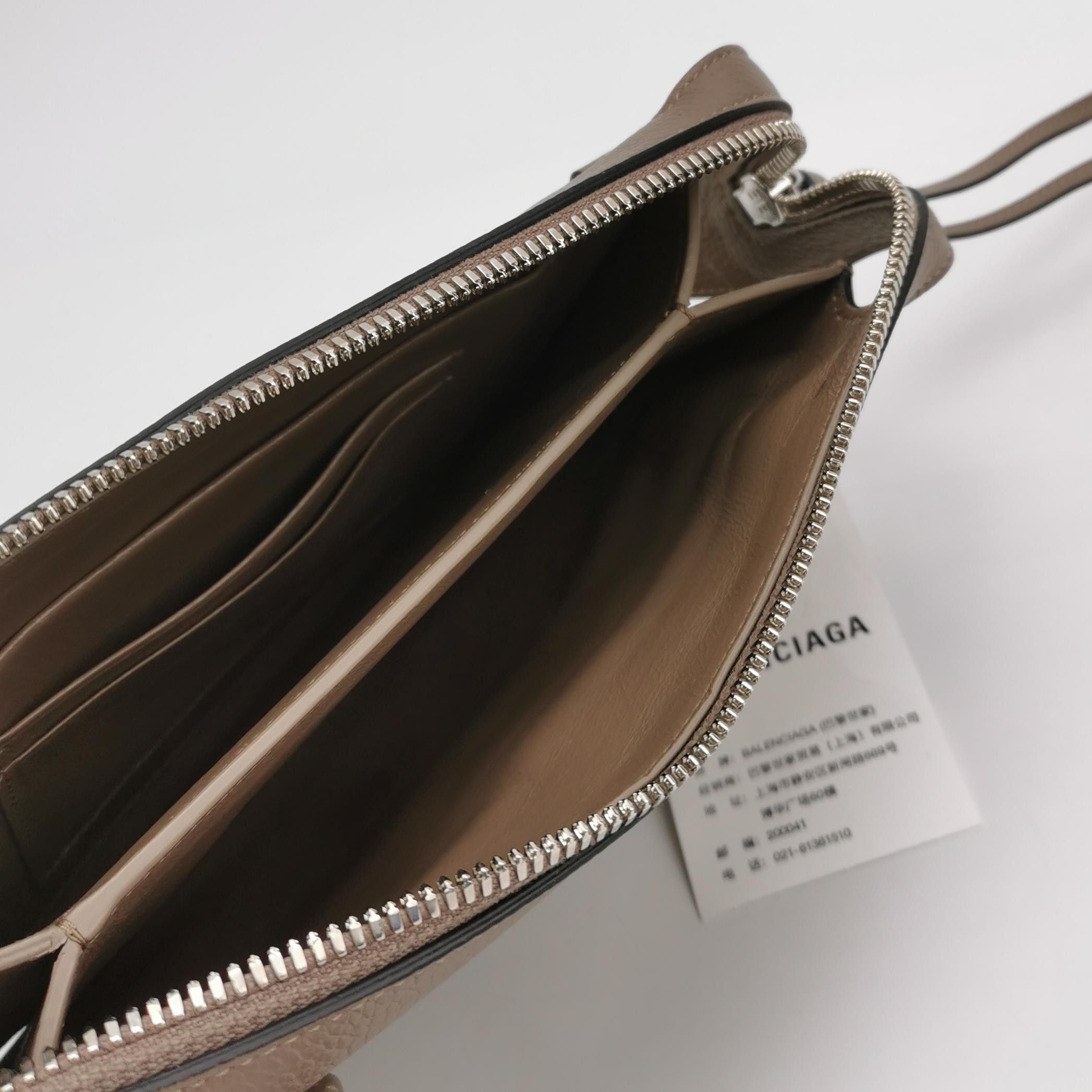 Balenciaga Balenciaga Women os Shoulder Bags Size ONE SIZE - 7 Thumbnail