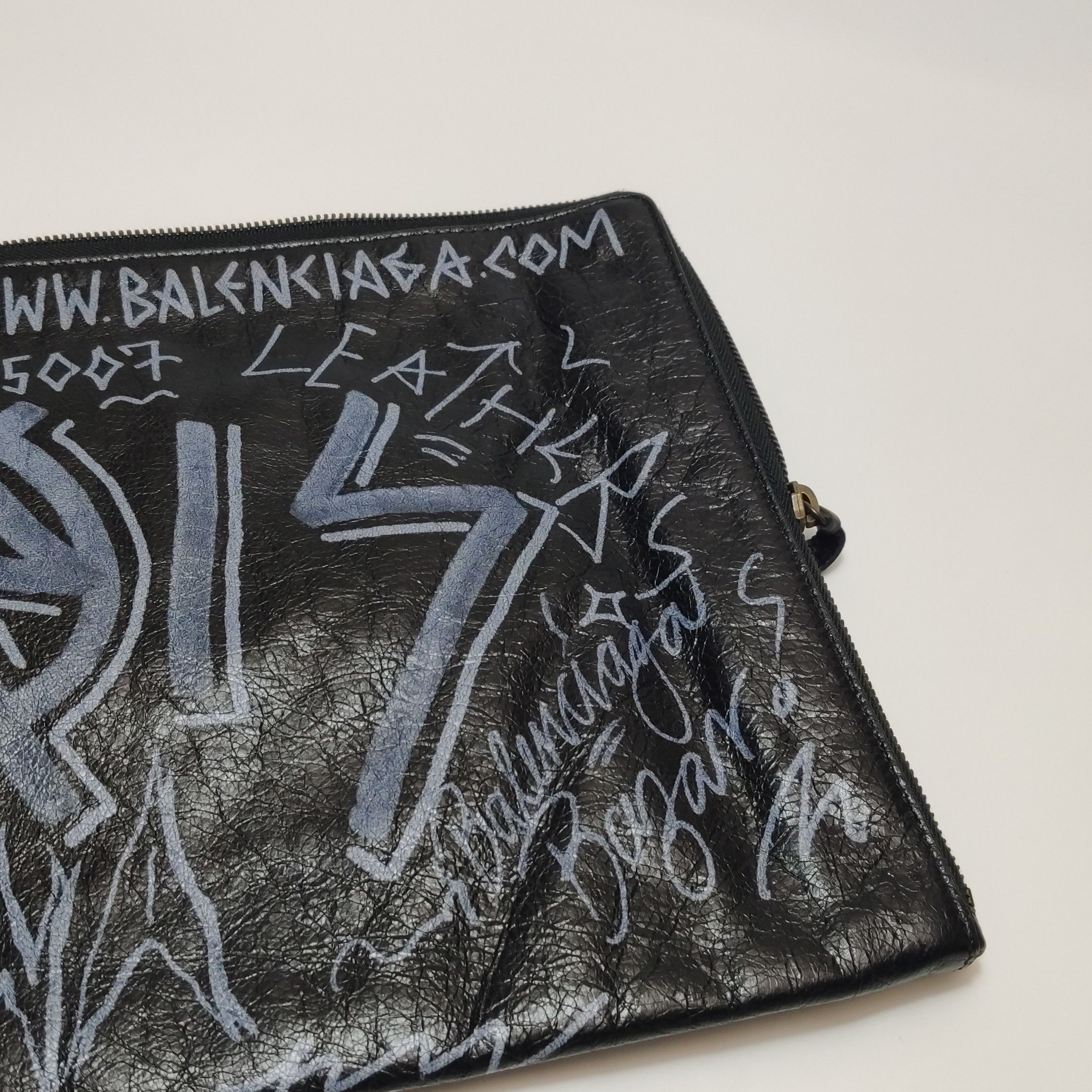 Balenciaga Balenciaga Women os Clutches Size ONE SIZE - 12 Thumbnail
