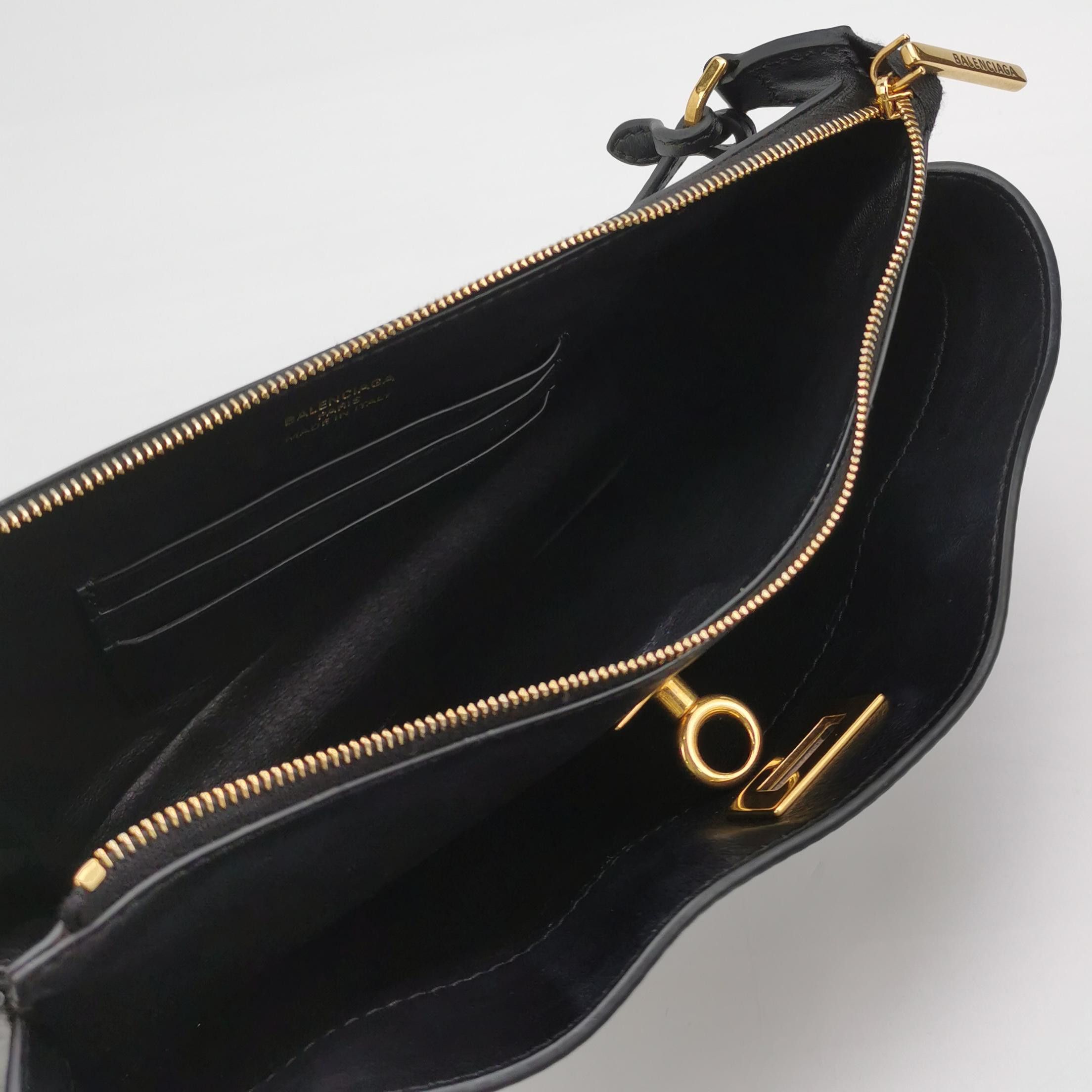 Balenciaga Balenciaga Women os Shoulder Bags Size ONE SIZE - 7 Thumbnail