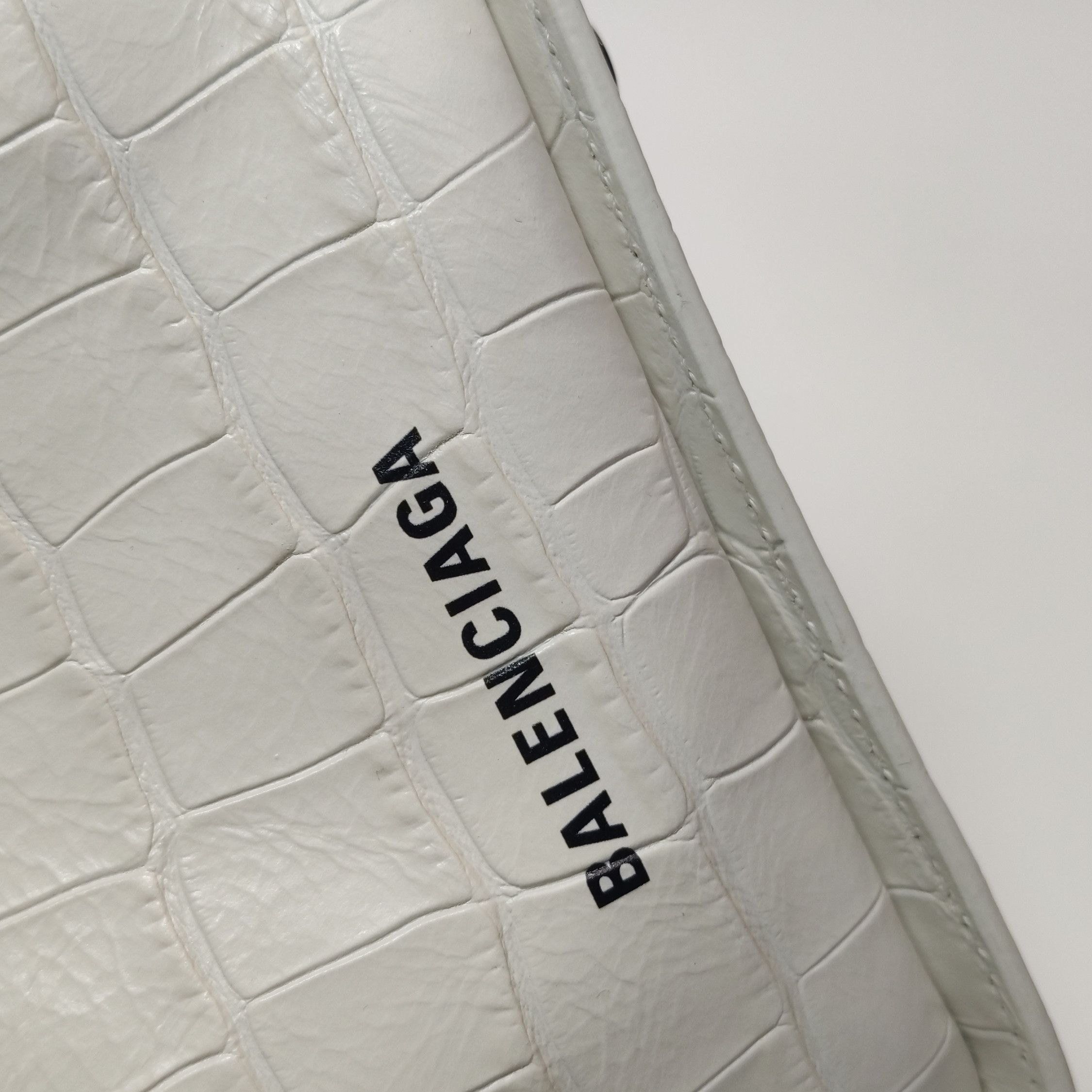 Balenciaga Balenciaga Women os Shoulder Bags Size ONE SIZE - 21 Thumbnail