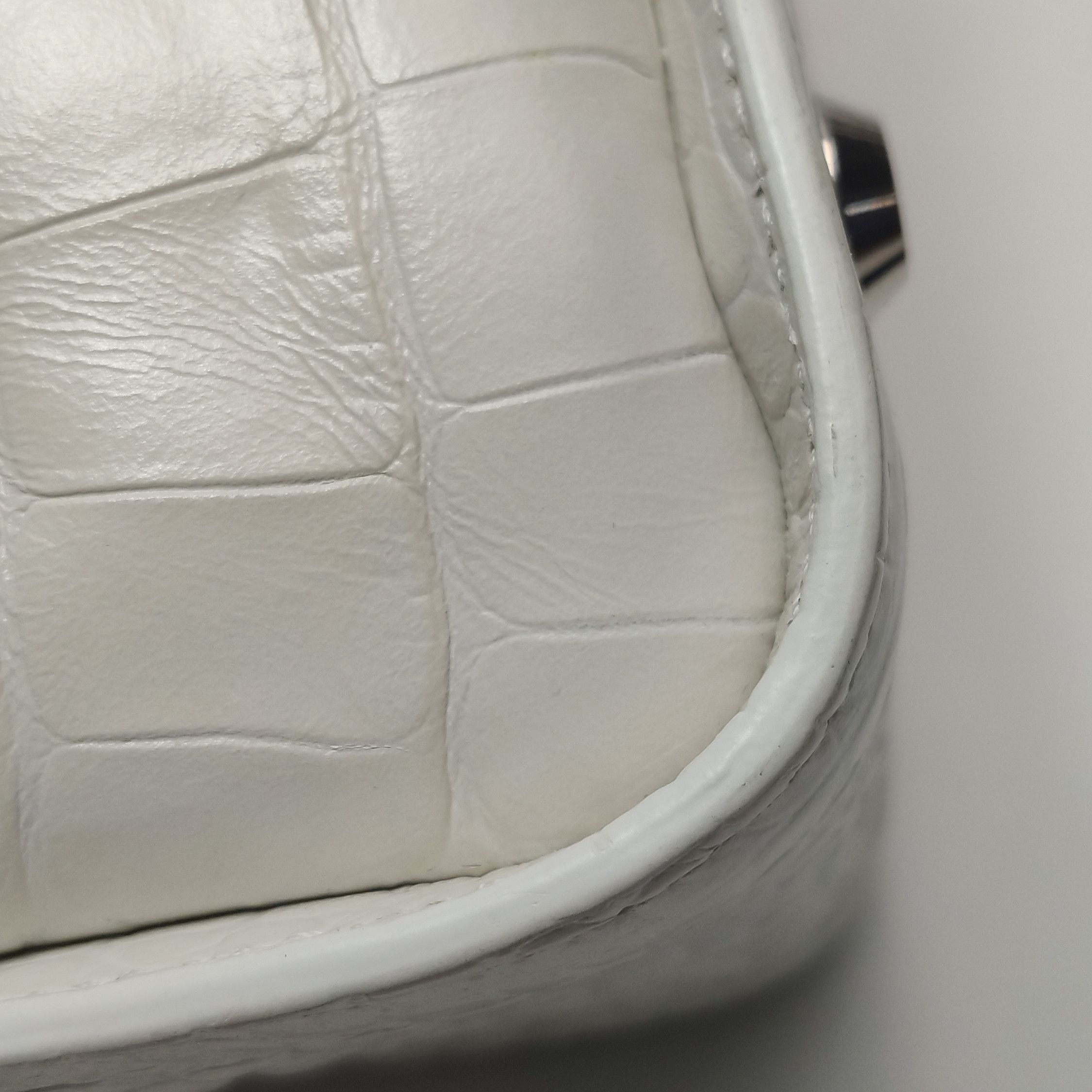 Balenciaga Balenciaga Women os Shoulder Bags Size ONE SIZE - 20 Thumbnail