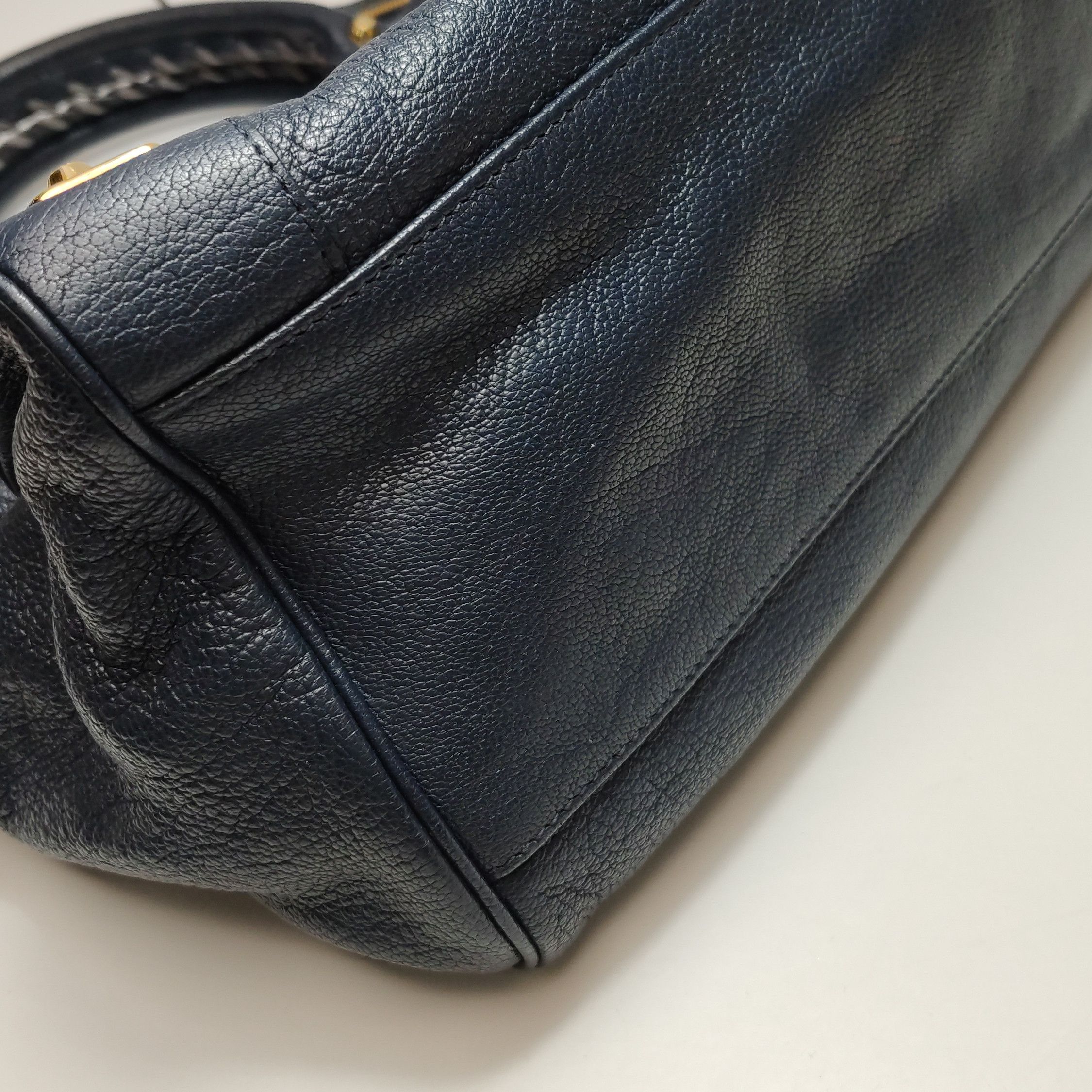 Balenciaga Balenciaga Women os Shoulder Bags Size ONE SIZE - 16 Thumbnail