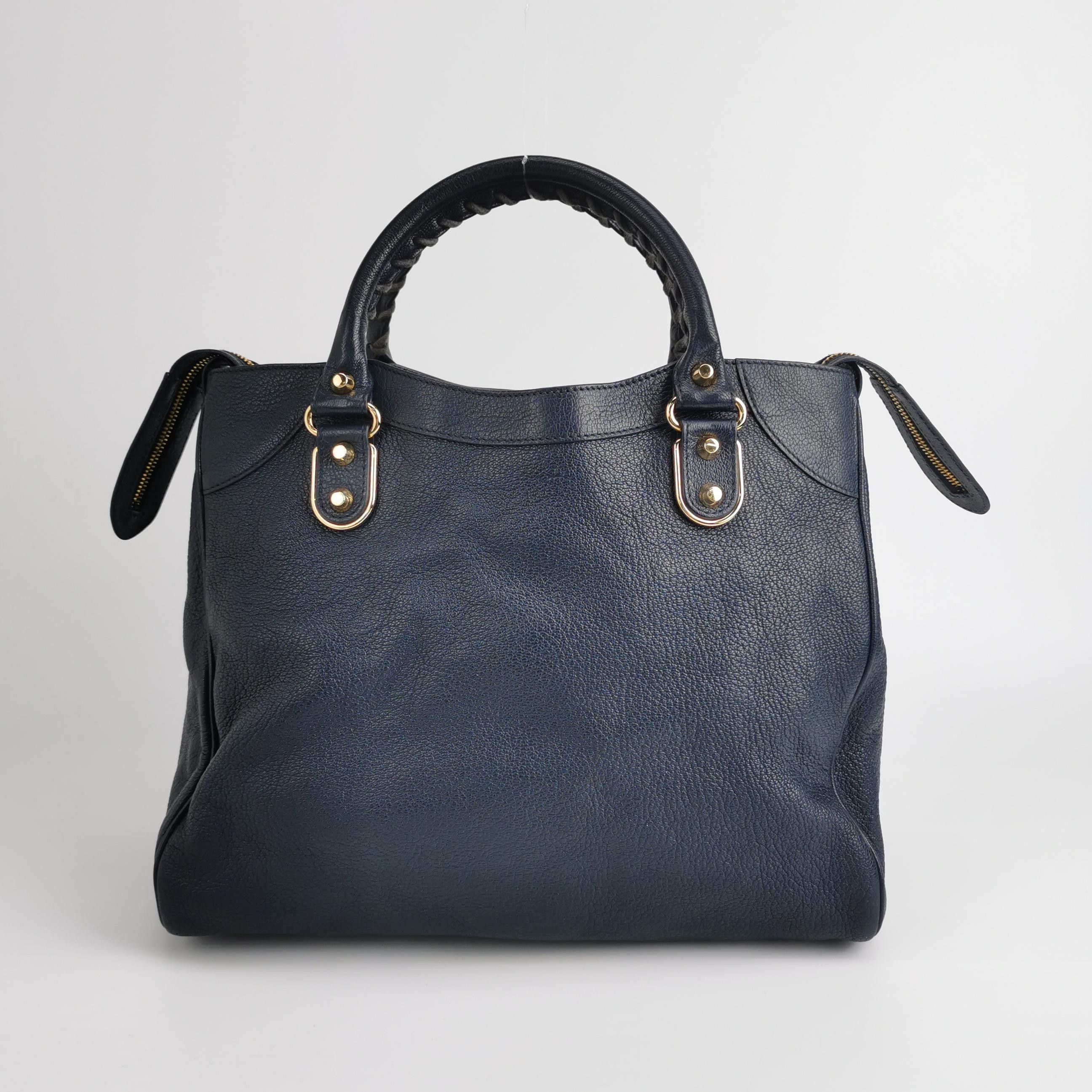 Balenciaga Balenciaga Women os Shoulder Bags Size ONE SIZE - 5 Thumbnail