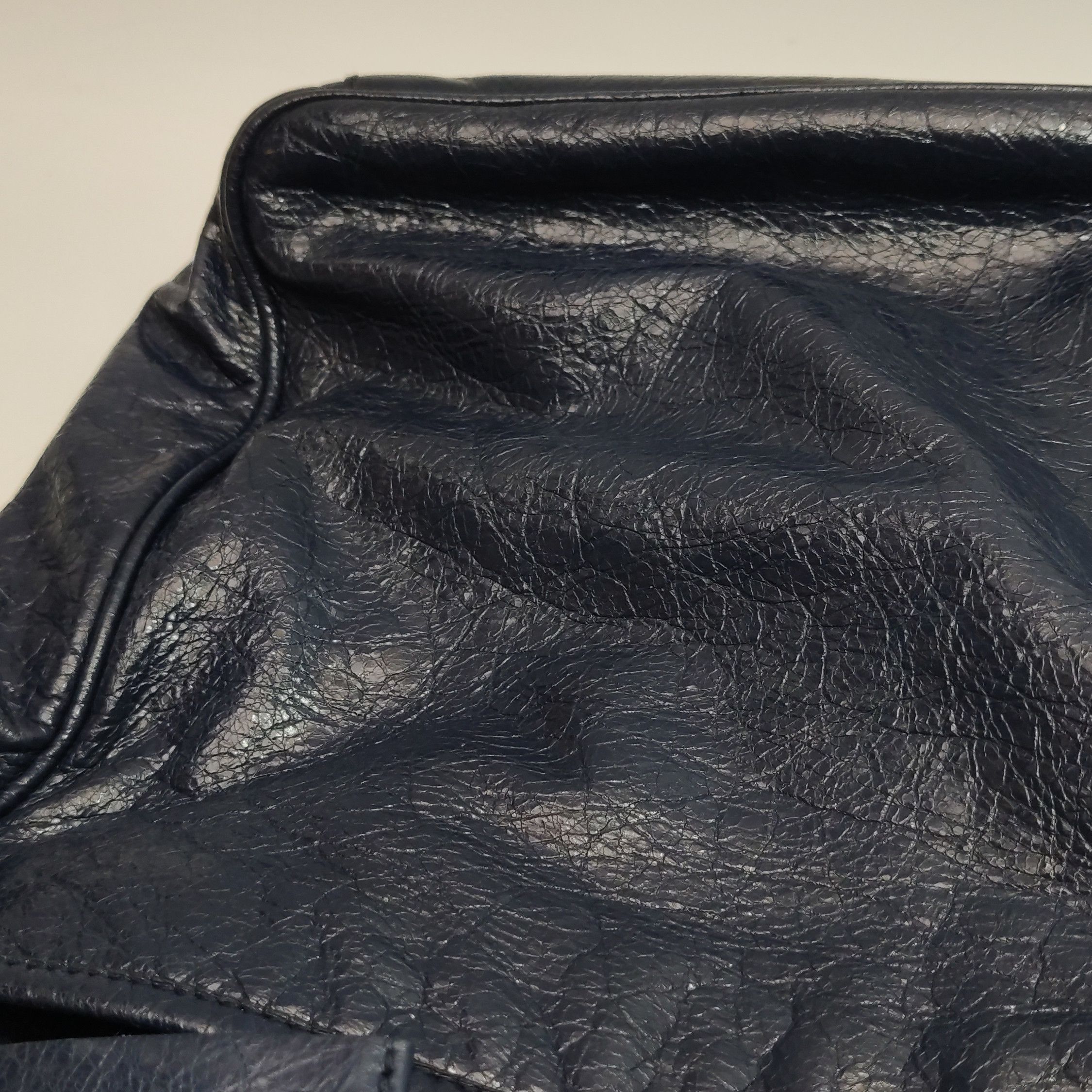 Balenciaga Balenciaga Women os Shoulder Bags Size ONE SIZE - 21 Thumbnail