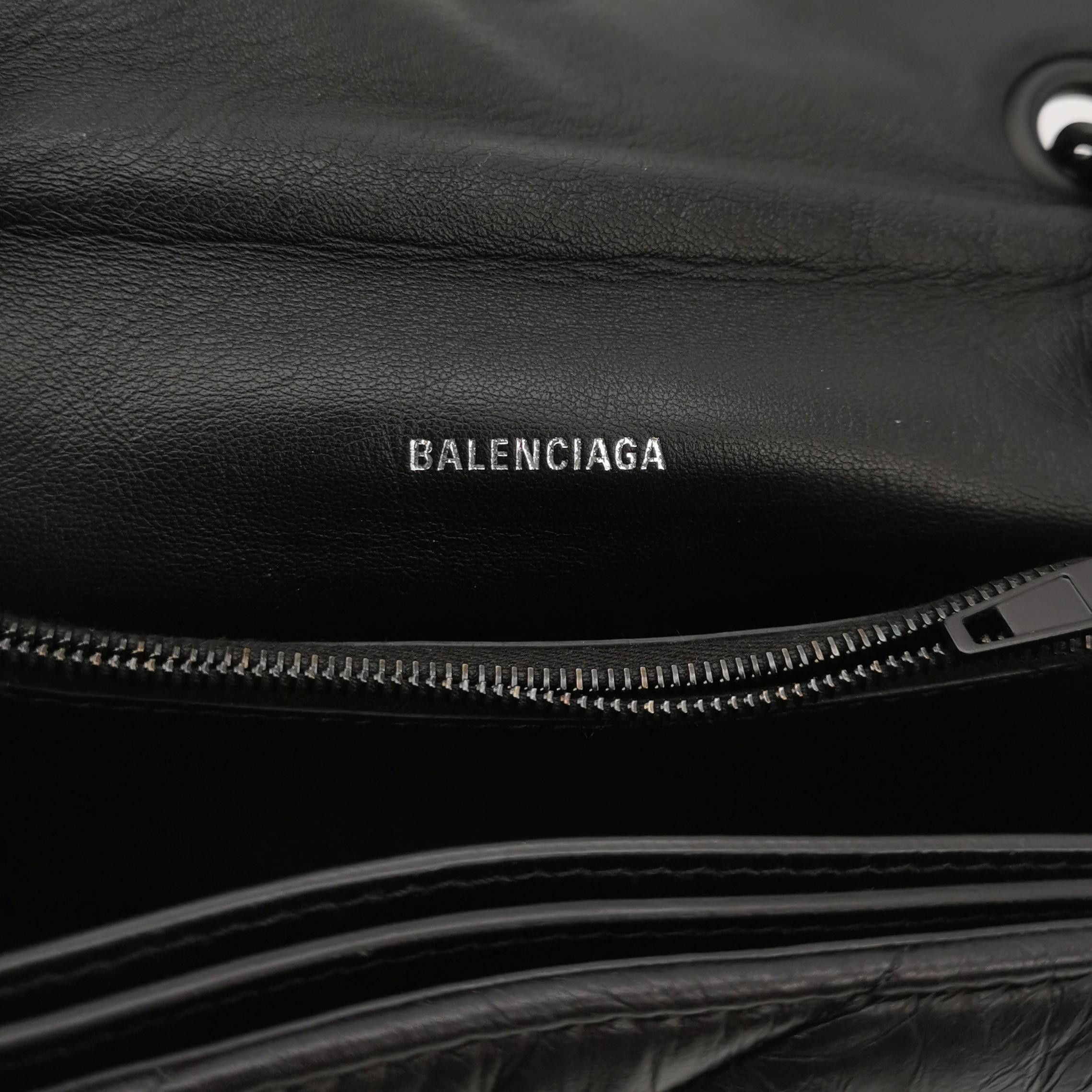 Balenciaga Balenciaga Women os Shoulder Bags Size ONE SIZE - 8 Thumbnail
