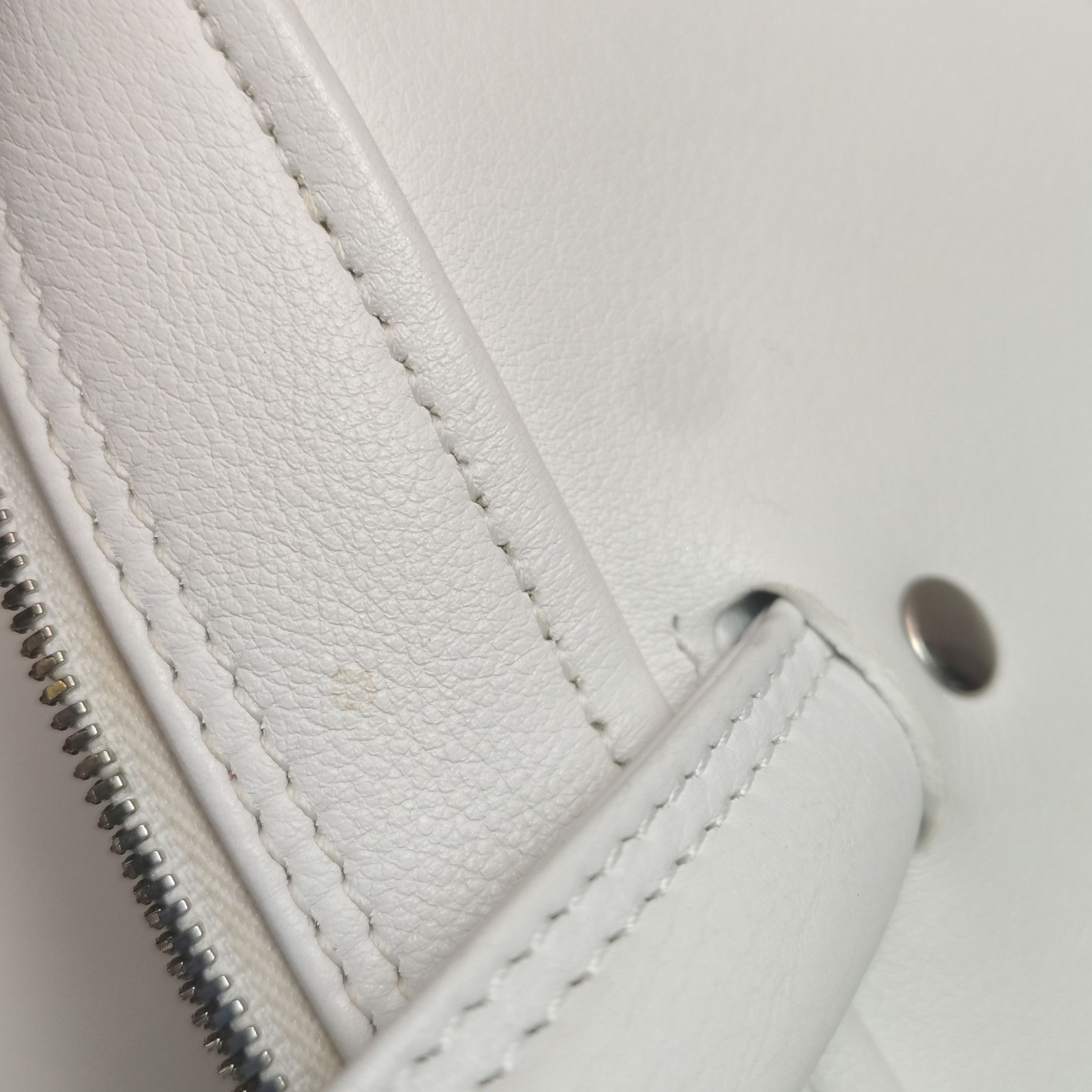 Balenciaga Balenciaga Women os Shoulder Bags Size ONE SIZE - 17 Thumbnail