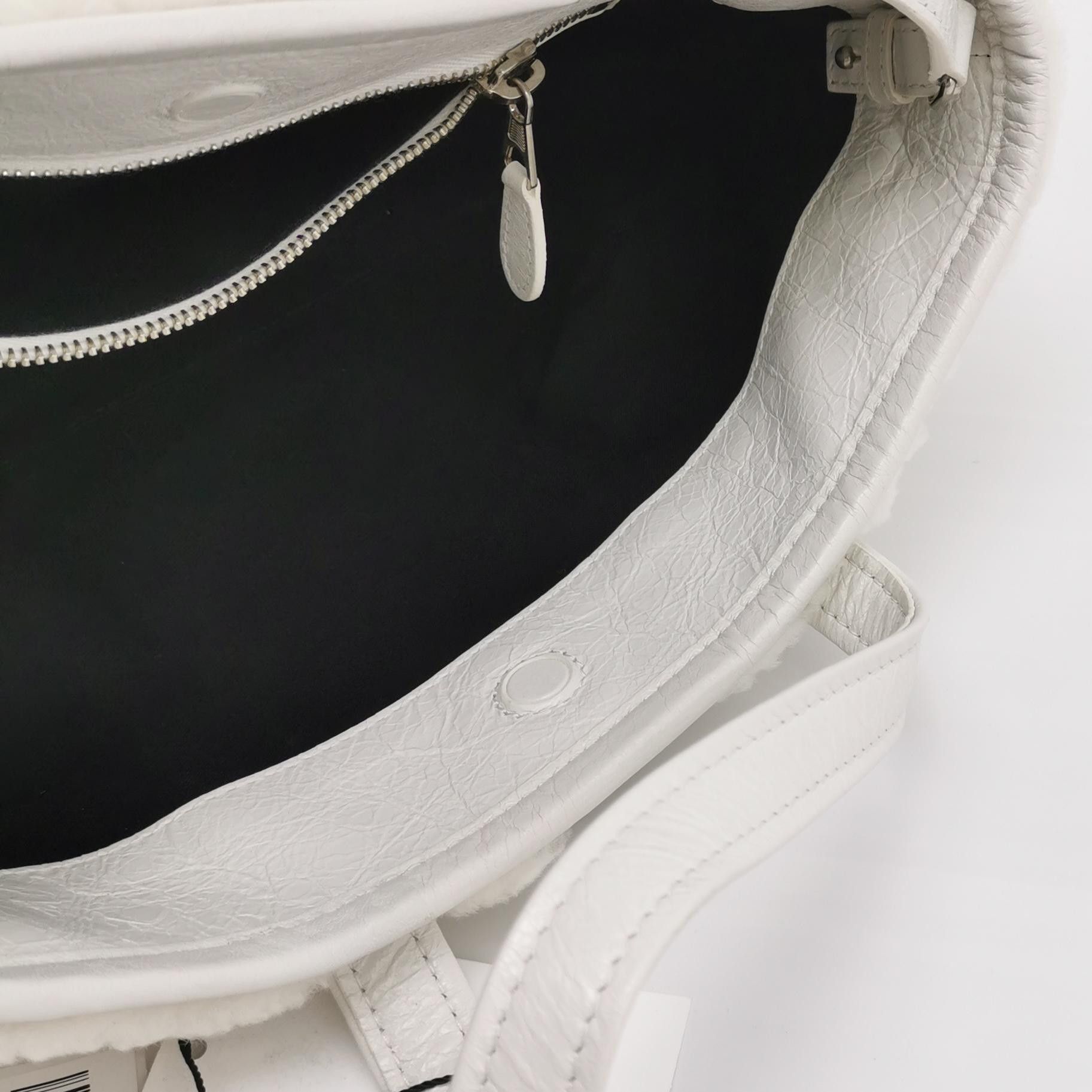 Balenciaga Balenciaga Women os Shoulder Bags Size ONE SIZE - 6 Thumbnail