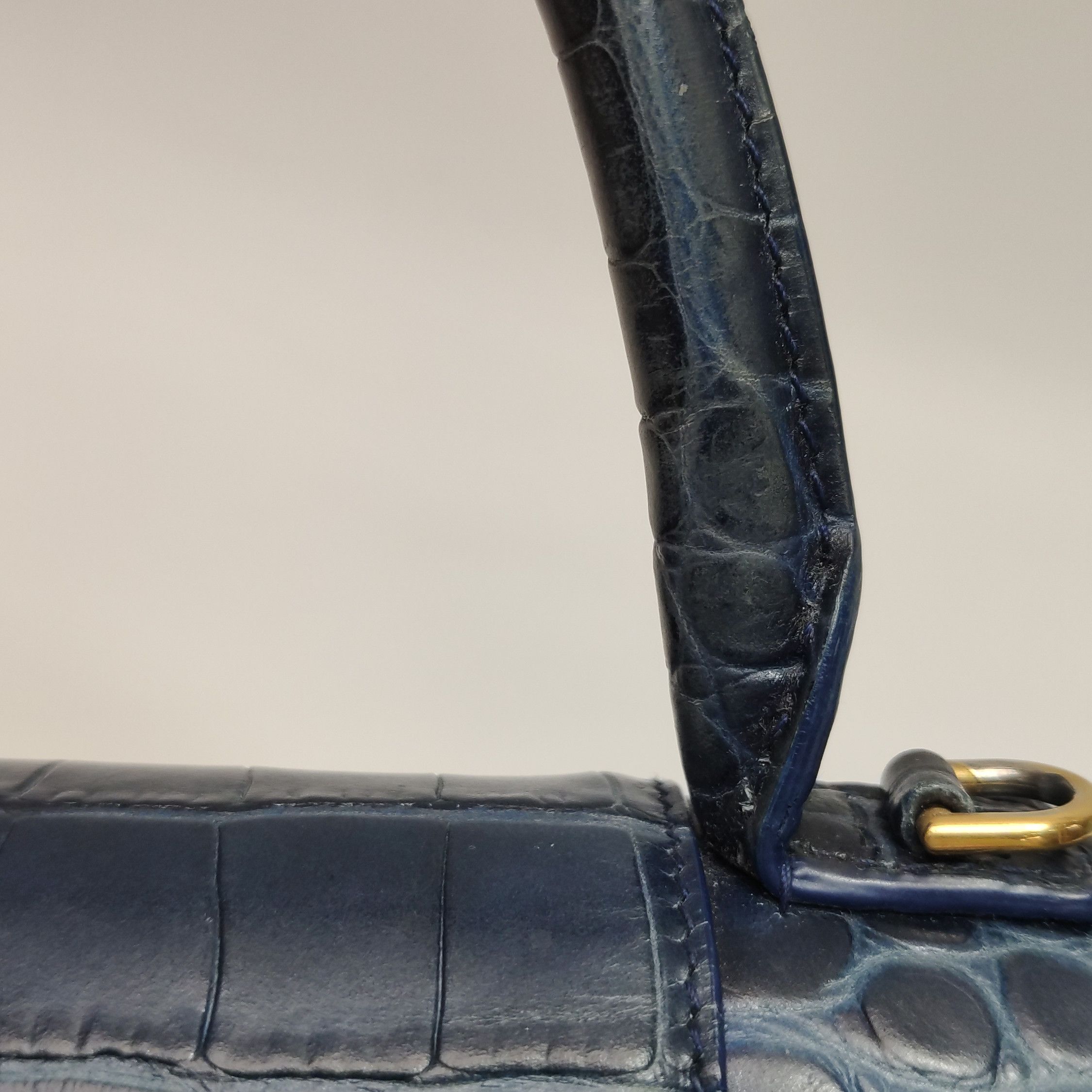 Balenciaga Balenciaga Women os Shoulder Bags Size ONE SIZE - 24 Thumbnail