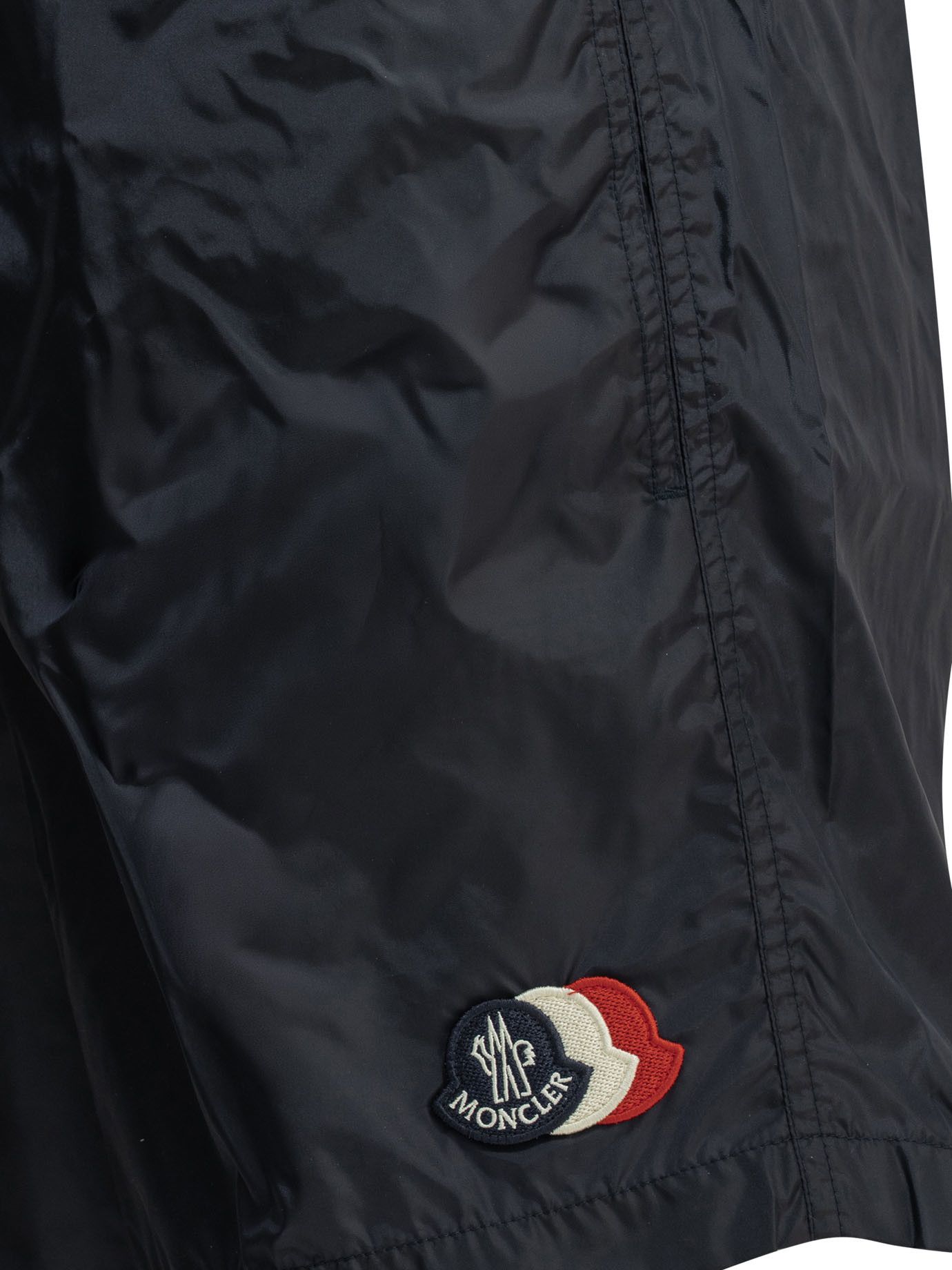 Moncler Moncler Beach Shorts tag size M Men - USA Duties Paid Size US 32 / EU 48 - 4 Thumbnail