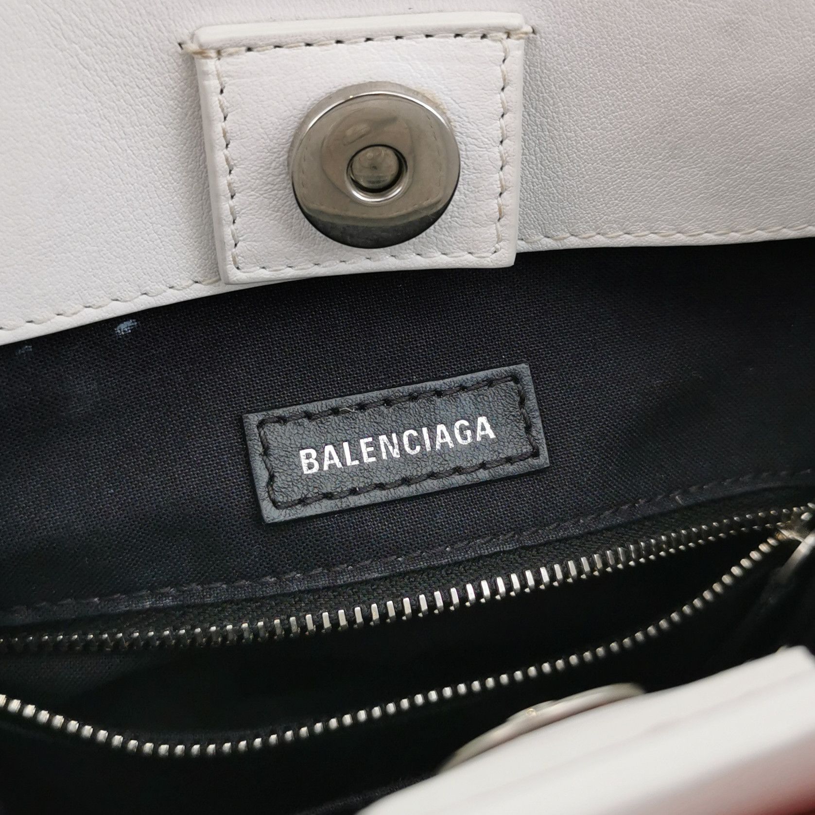Balenciaga Balenciaga Women os Shoulder Bags Size ONE SIZE - 8 Thumbnail