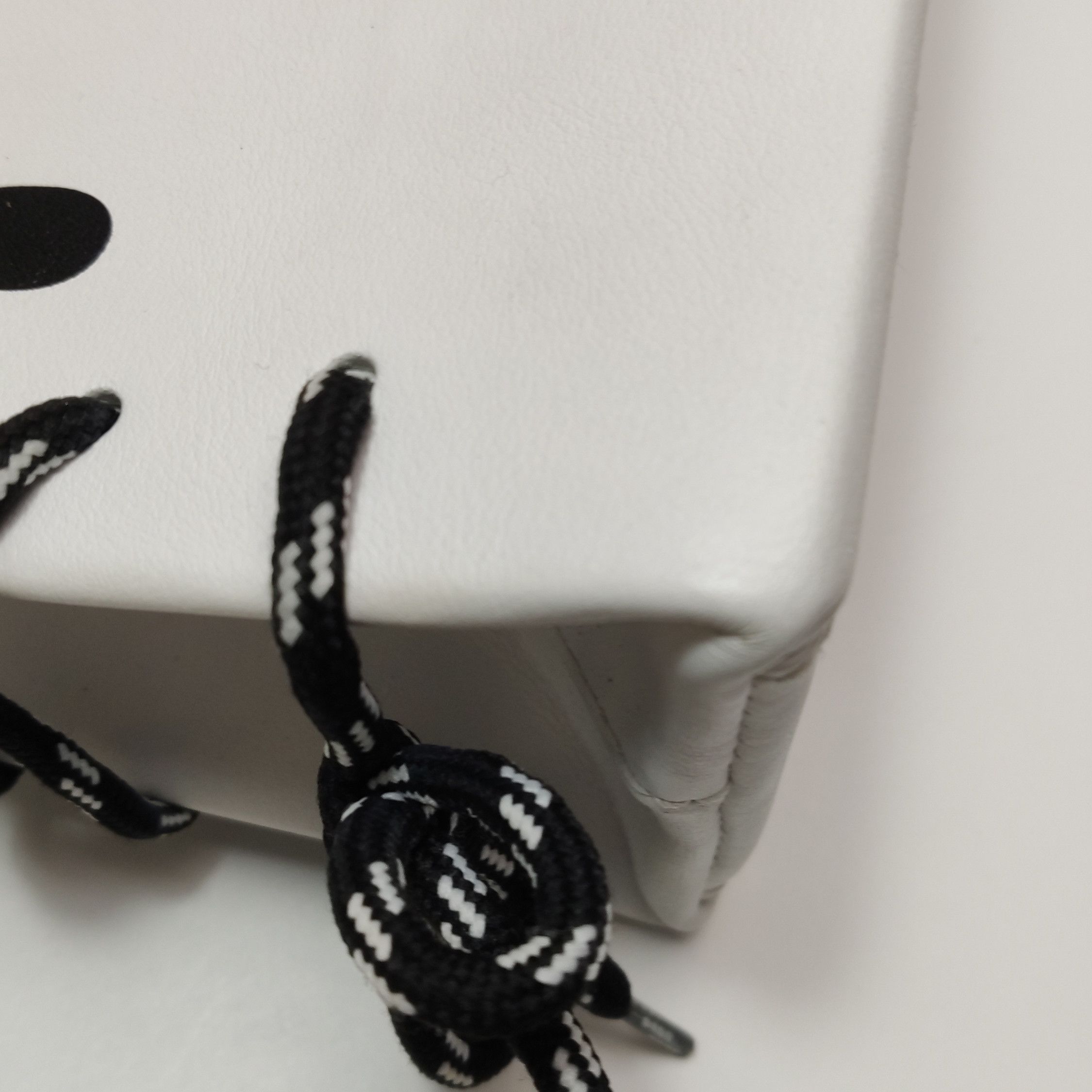 Balenciaga Balenciaga Women os Shoulder Bags Size ONE SIZE - 23 Thumbnail