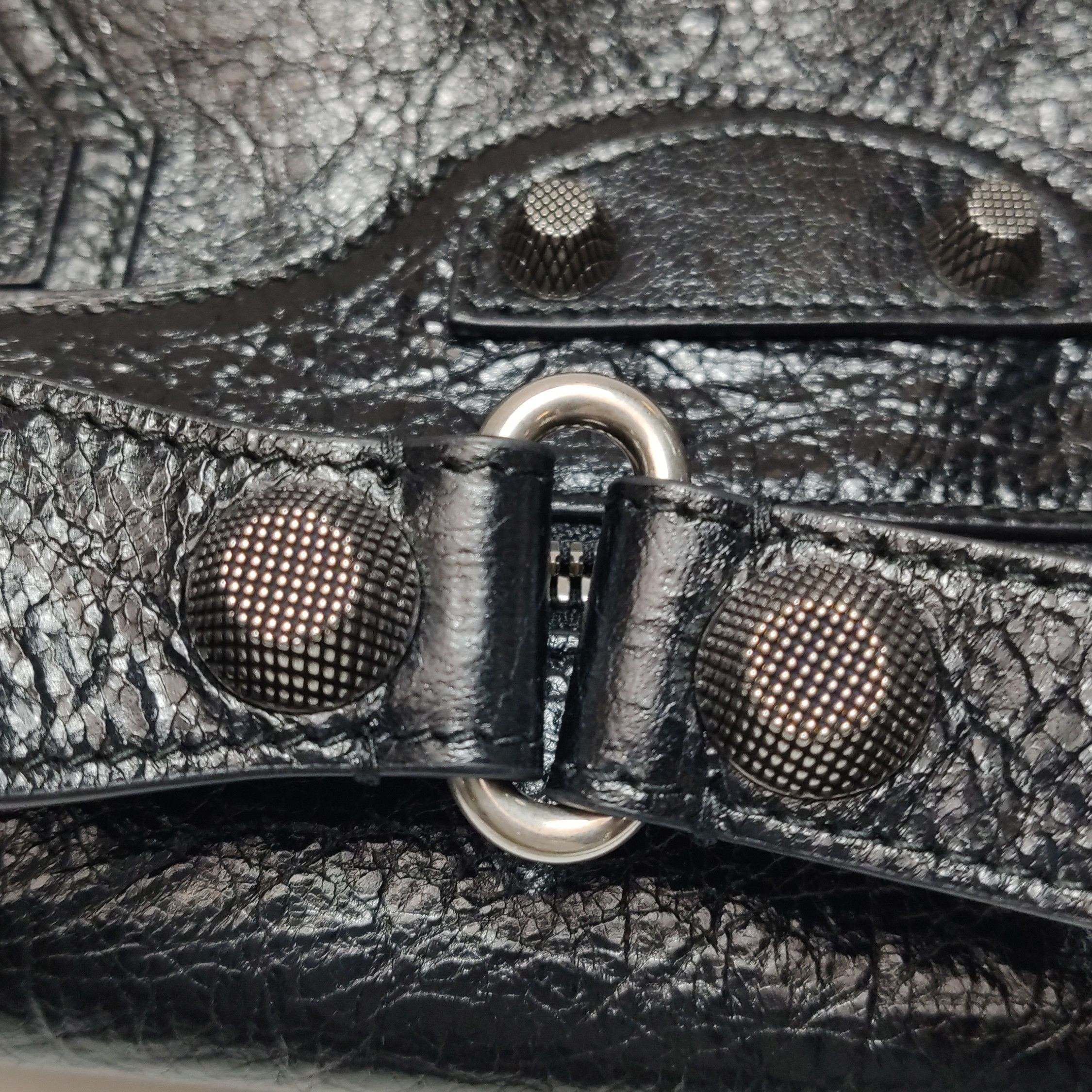 Balenciaga Balenciaga Women os Shoulder Bags Size ONE SIZE - 14 Thumbnail