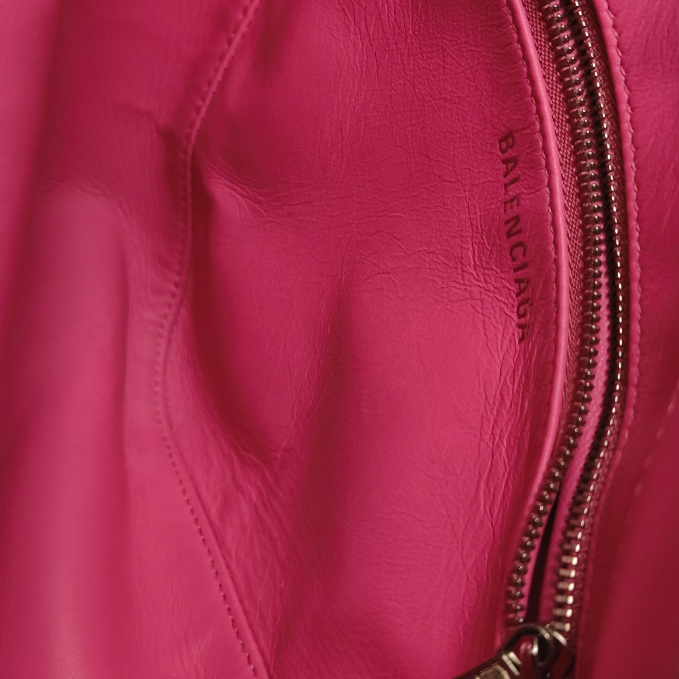 Balenciaga Balenciaga Women os Crossbody Bags Size ONE SIZE - 23 Thumbnail