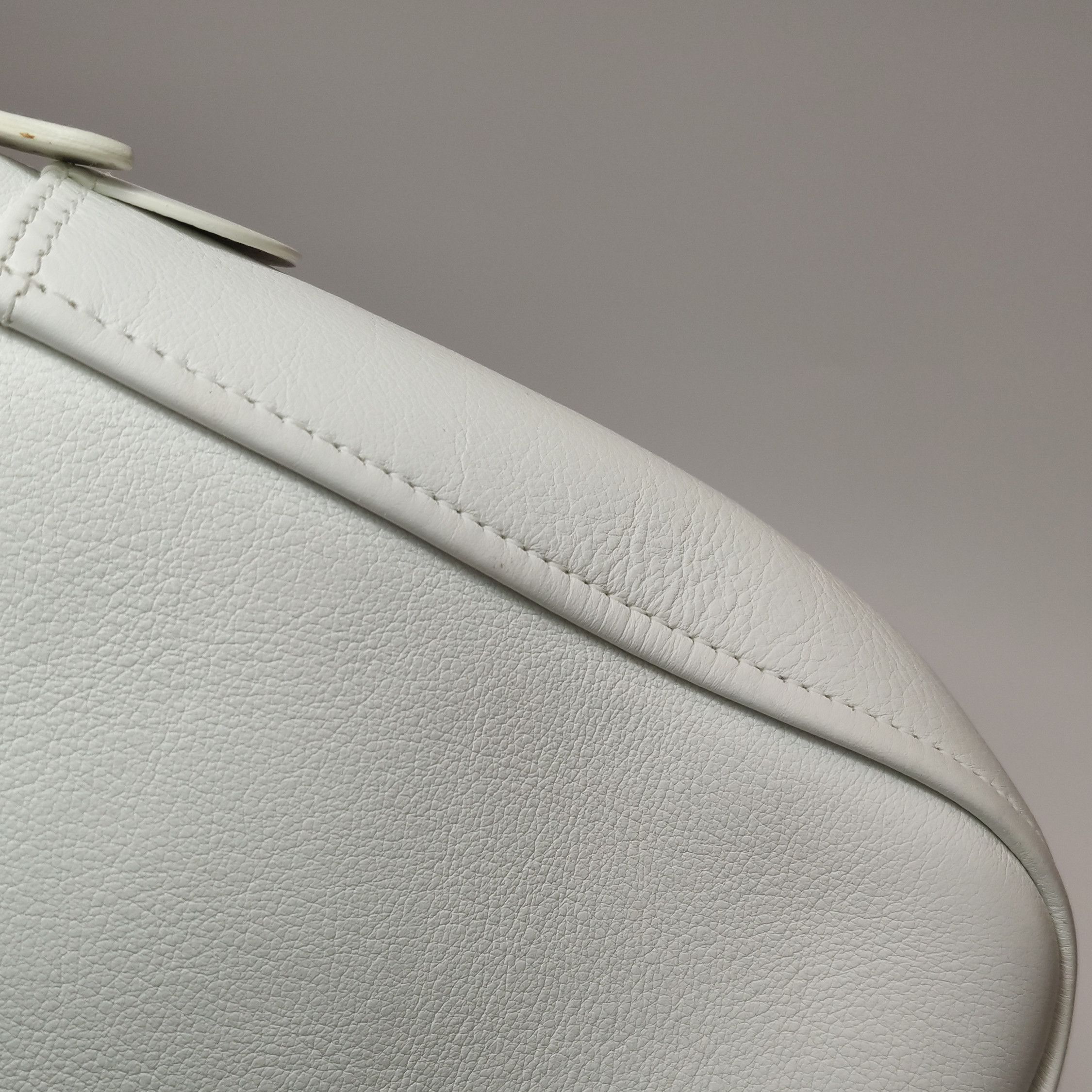 Balenciaga Balenciaga Women os Crossbody Bags Size ONE SIZE - 21 Thumbnail
