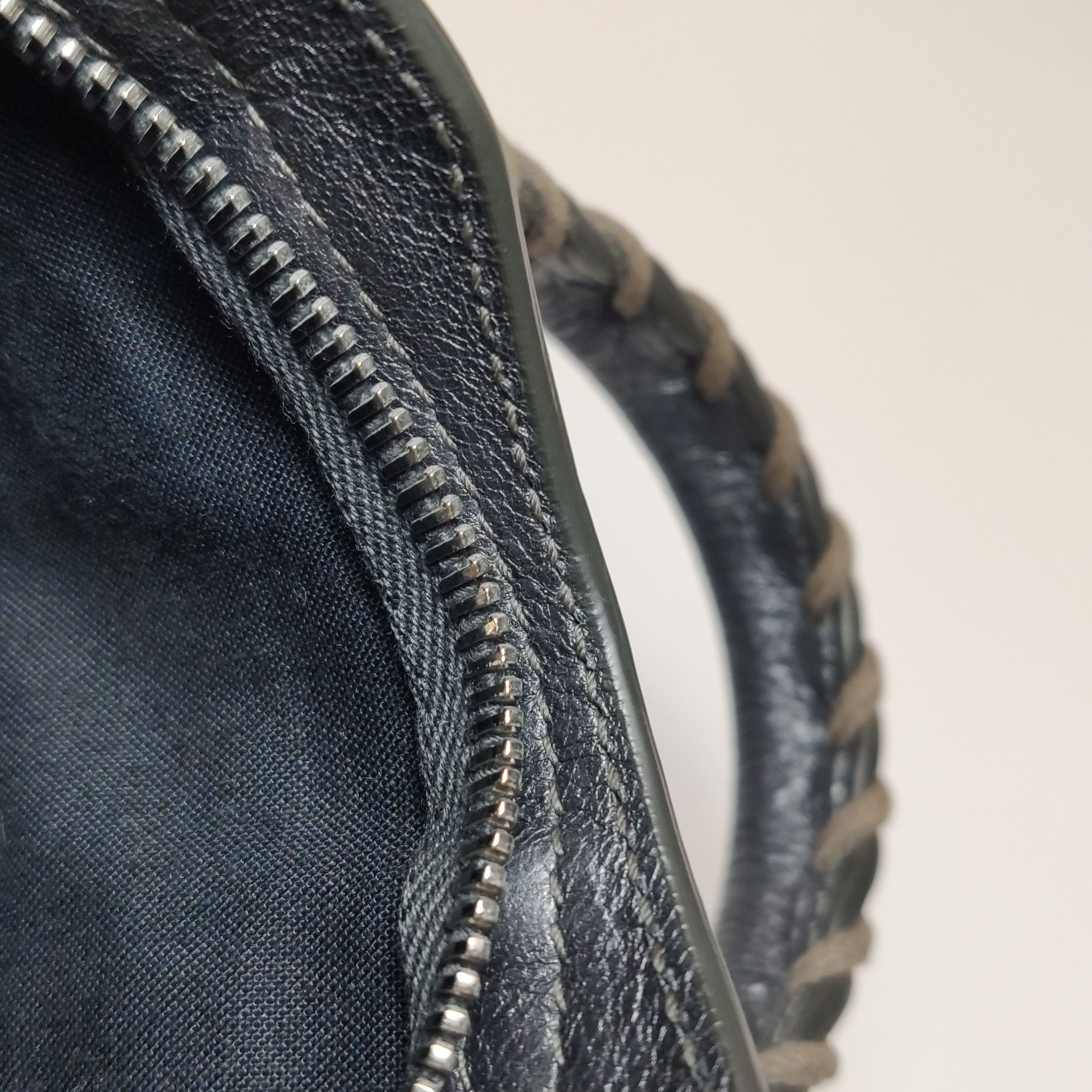 Balenciaga Balenciaga Women os Crossbody Bags Size ONE SIZE - 10 Thumbnail