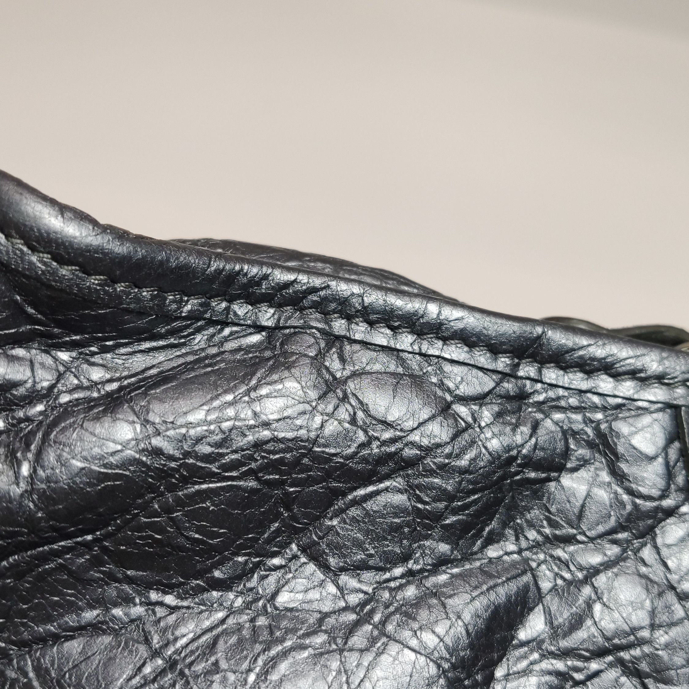 Balenciaga Balenciaga Women os Crossbody Bags Size ONE SIZE - 22 Thumbnail